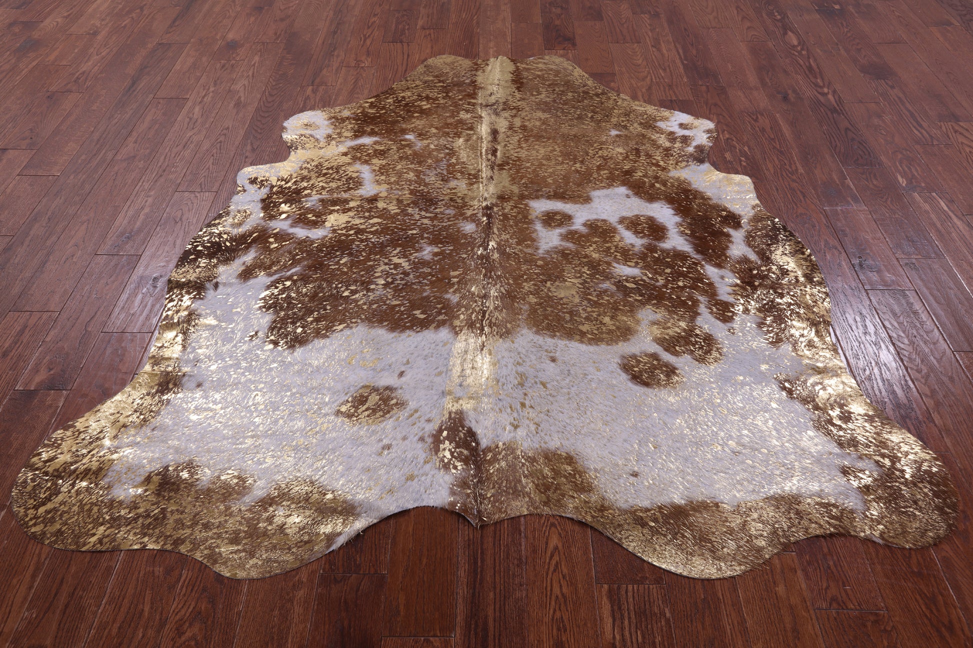 Gold Metallic Natural Hair-On Cowhide Rug - 6' 9" X 6' 4" - Golden Nile