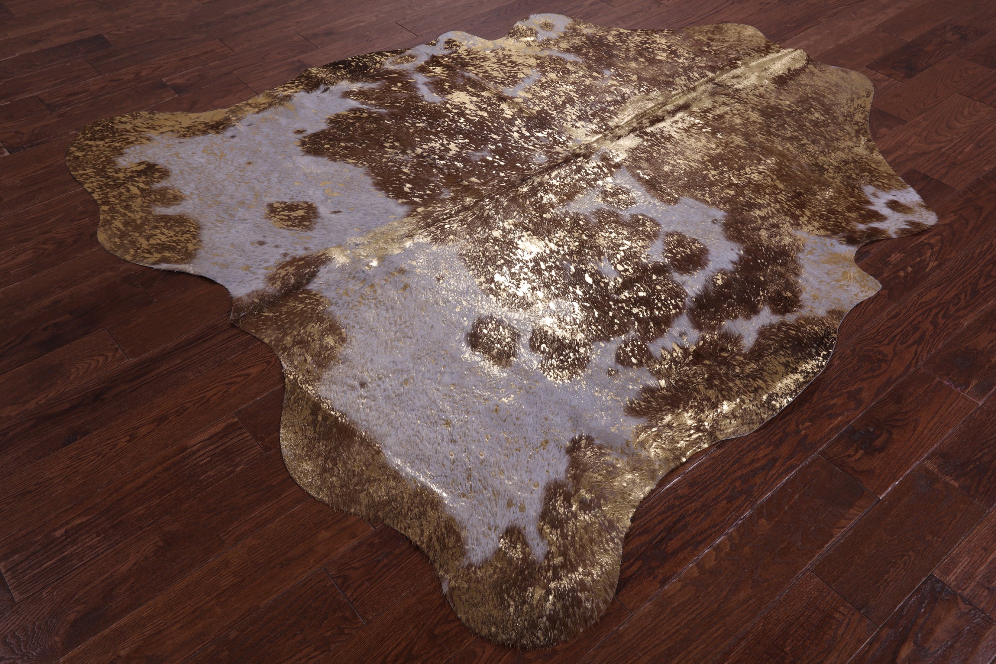 Gold Metallic Natural Hair-On Cowhide Rug - 6' 9" X 6' 4" - Golden Nile