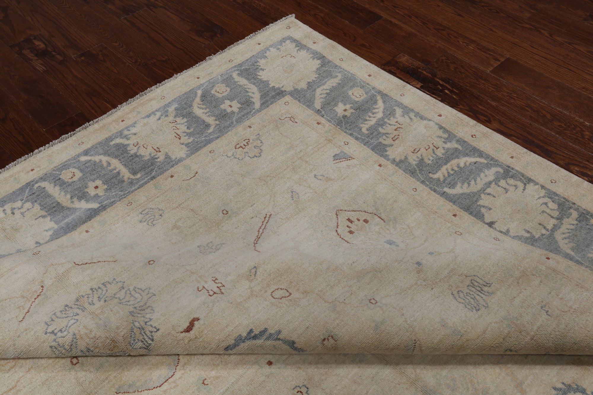 Ivory Peshawar Hand Knotted Wool Rug - 8' 5" X 9' 10"