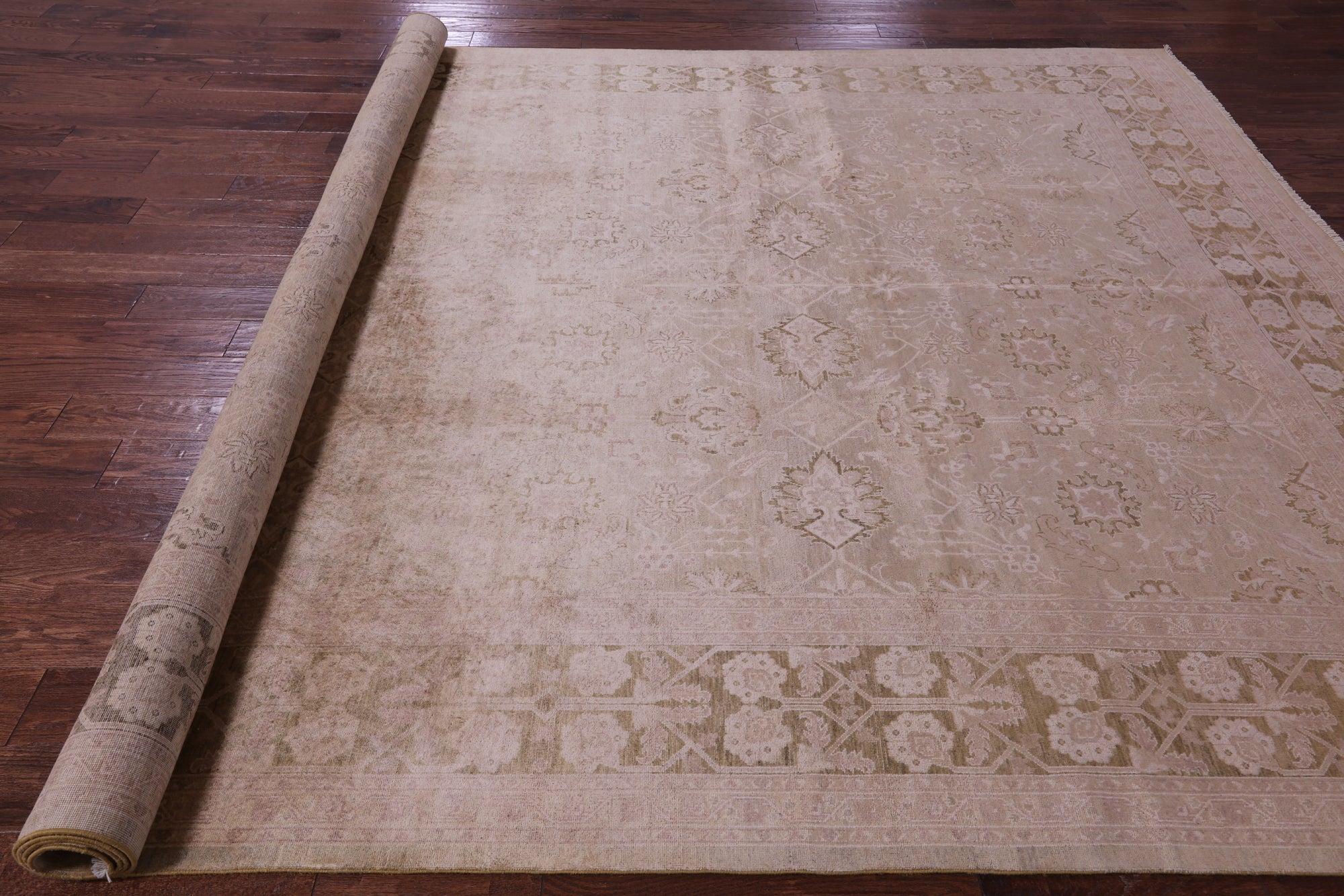 Chobi Peshawar Handmade Wool Area Rug - 9' 0" X 12' 0" - Golden Nile