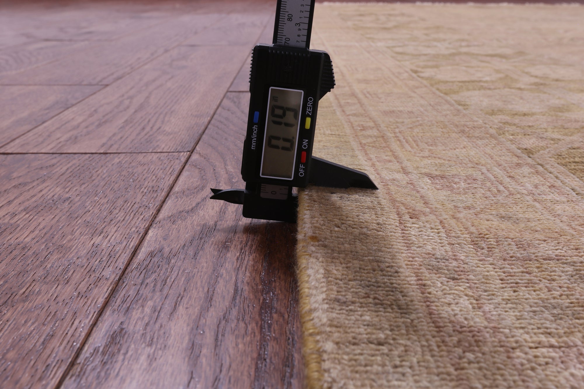 Chobi Peshawar Handmade Wool Area Rug - 9' 0" X 12' 0" - Golden Nile