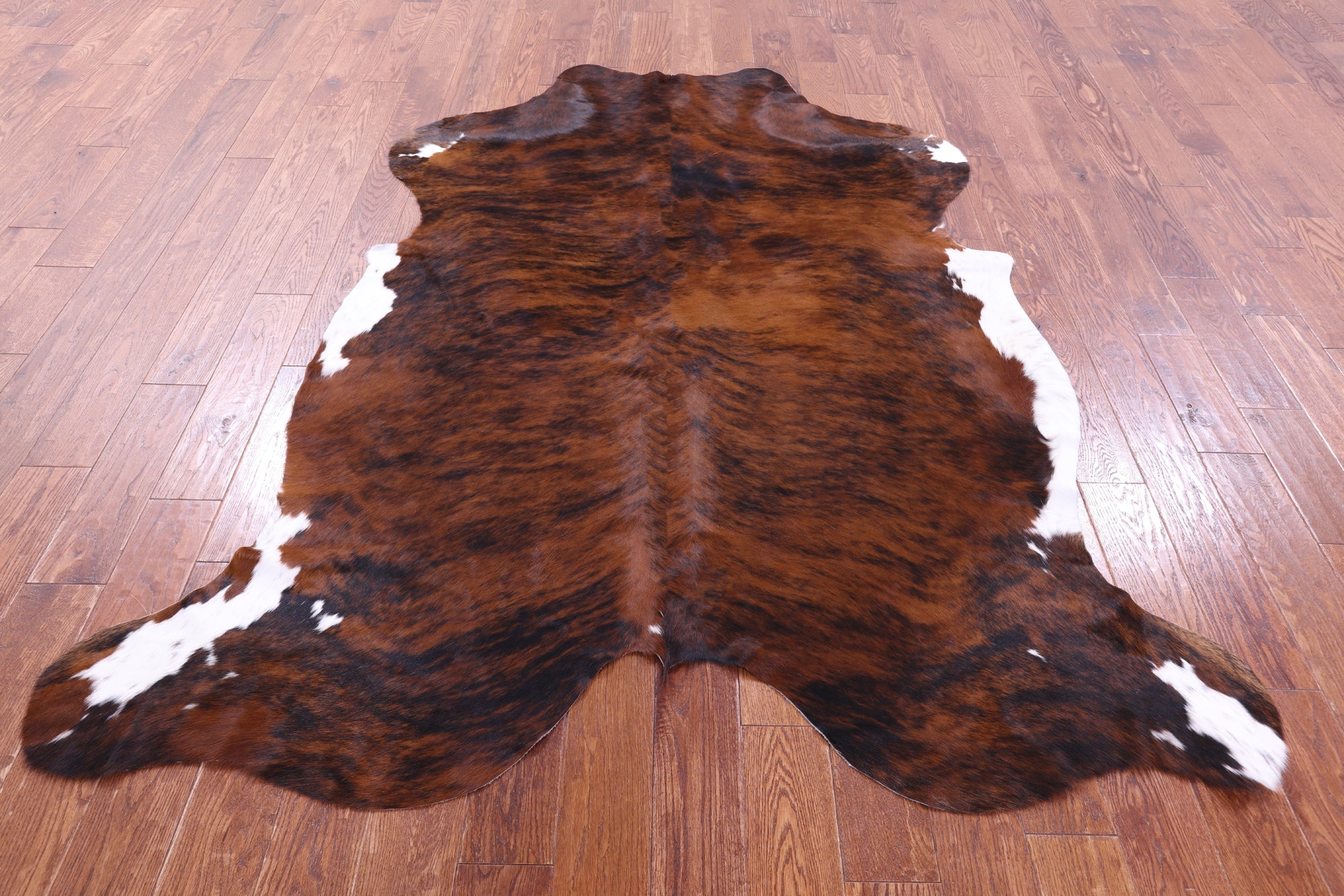 Brindle Natural Hair-On Cowhide Rug - 7' 4" X 6' 1" - Golden Nile