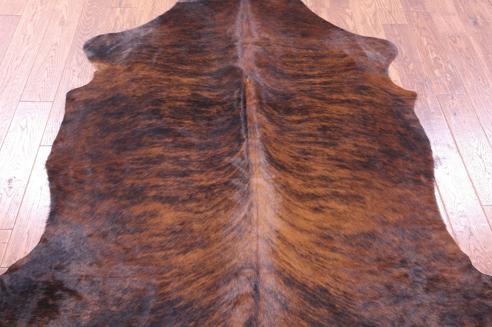 Brindle Natural Hair-On Cowhide Rug - 6' 9" X 5' 8" - Golden Nile