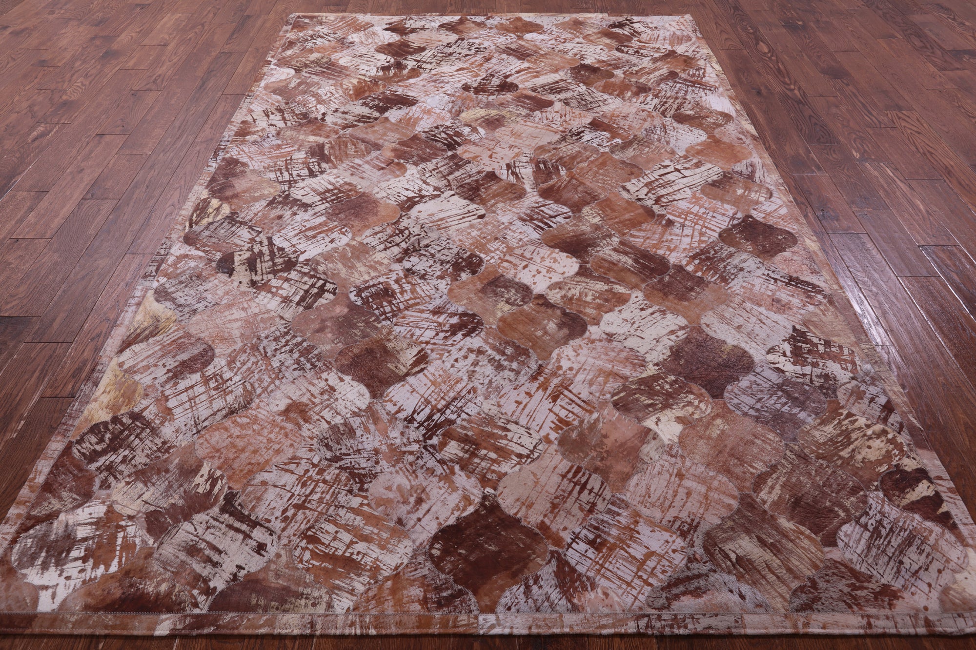 Lantern Tile Brown Natural Cowhide Hand Stitched Patchwork Rug - 6' 8" X 9' 11" - Golden Nile