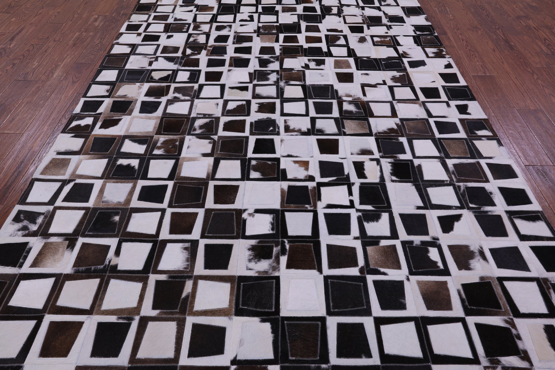 Wabi-Sabi Natural Cowhide Hand Stitched Patchwork Rug - 6' 10" X 9' 9" - Golden Nile