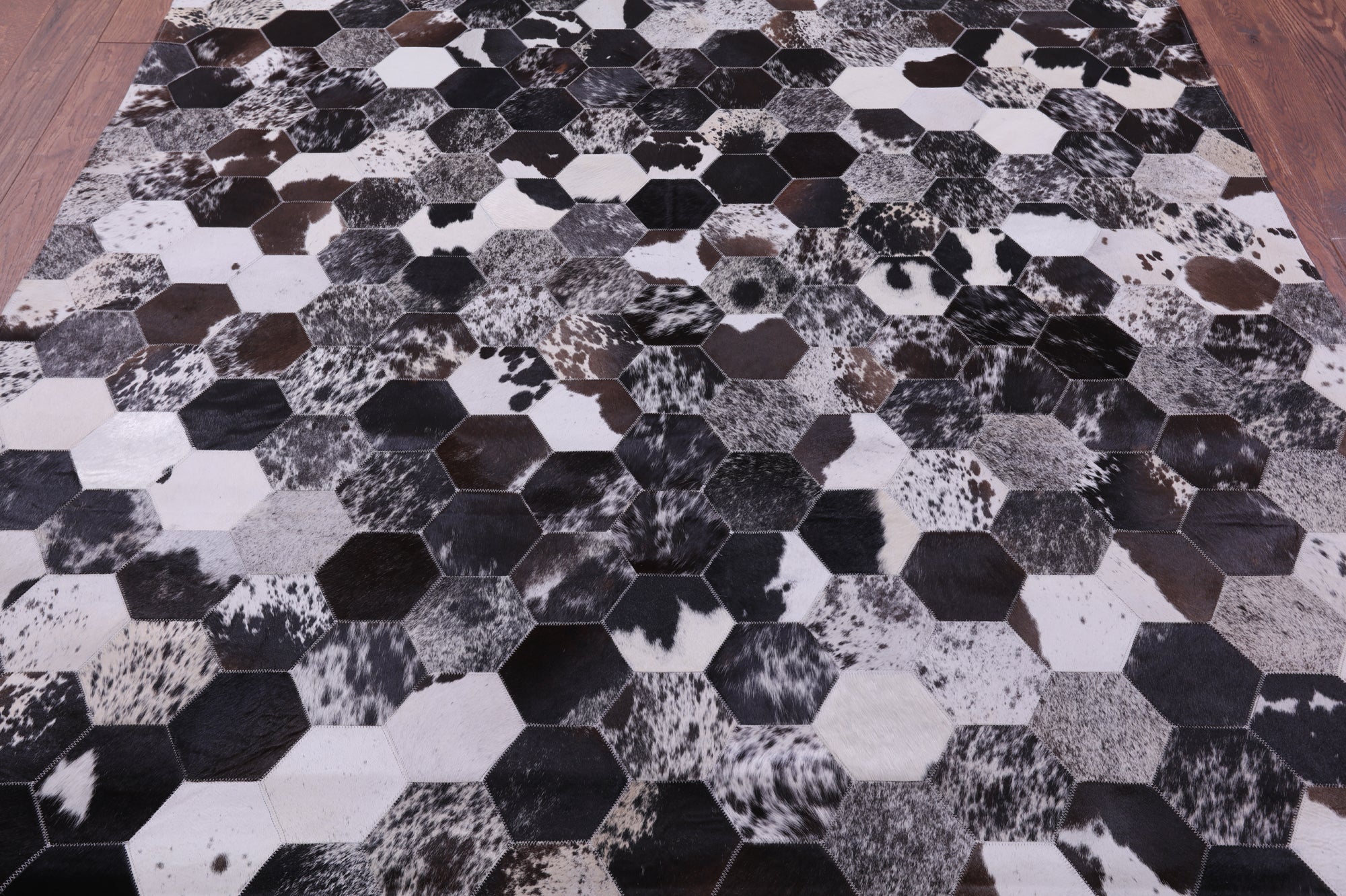 Black & White Natural Cowhide Hand Stitched Patchwork Rug - 6' 8" X 8' 3" - Golden Nile