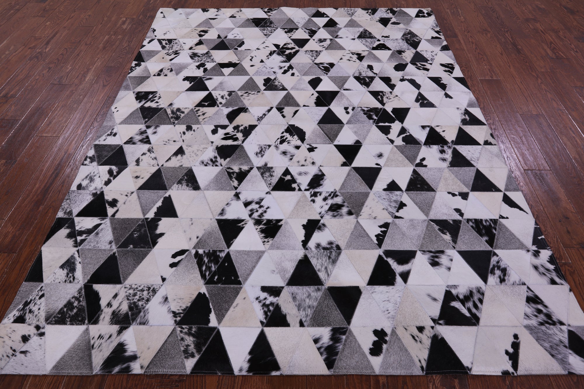 Black & White Natural Cowhide Hand Stitched Patchwork Rug - 6' 9" X 8' 4" - Golden Nile