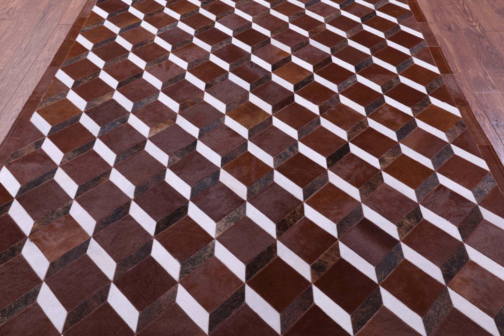Brown & White Natural Cowhide Hand Stitched Patchwork Rug - 6' 8" X 10' 0" - Golden Nile