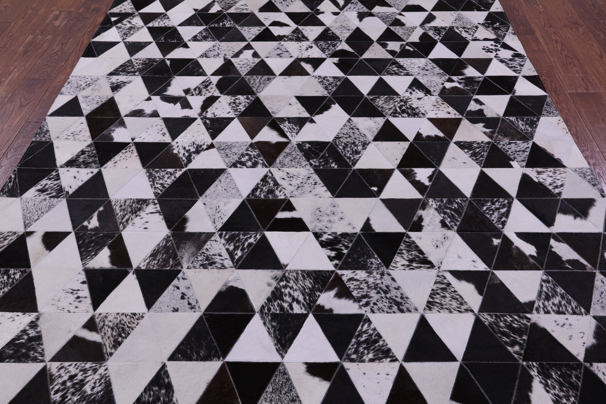 Black & White Salt & Pepper Natural Cowhide Hand Stitched Patchwork Rug - 6' 8" X 8' 5" - Golden Nile