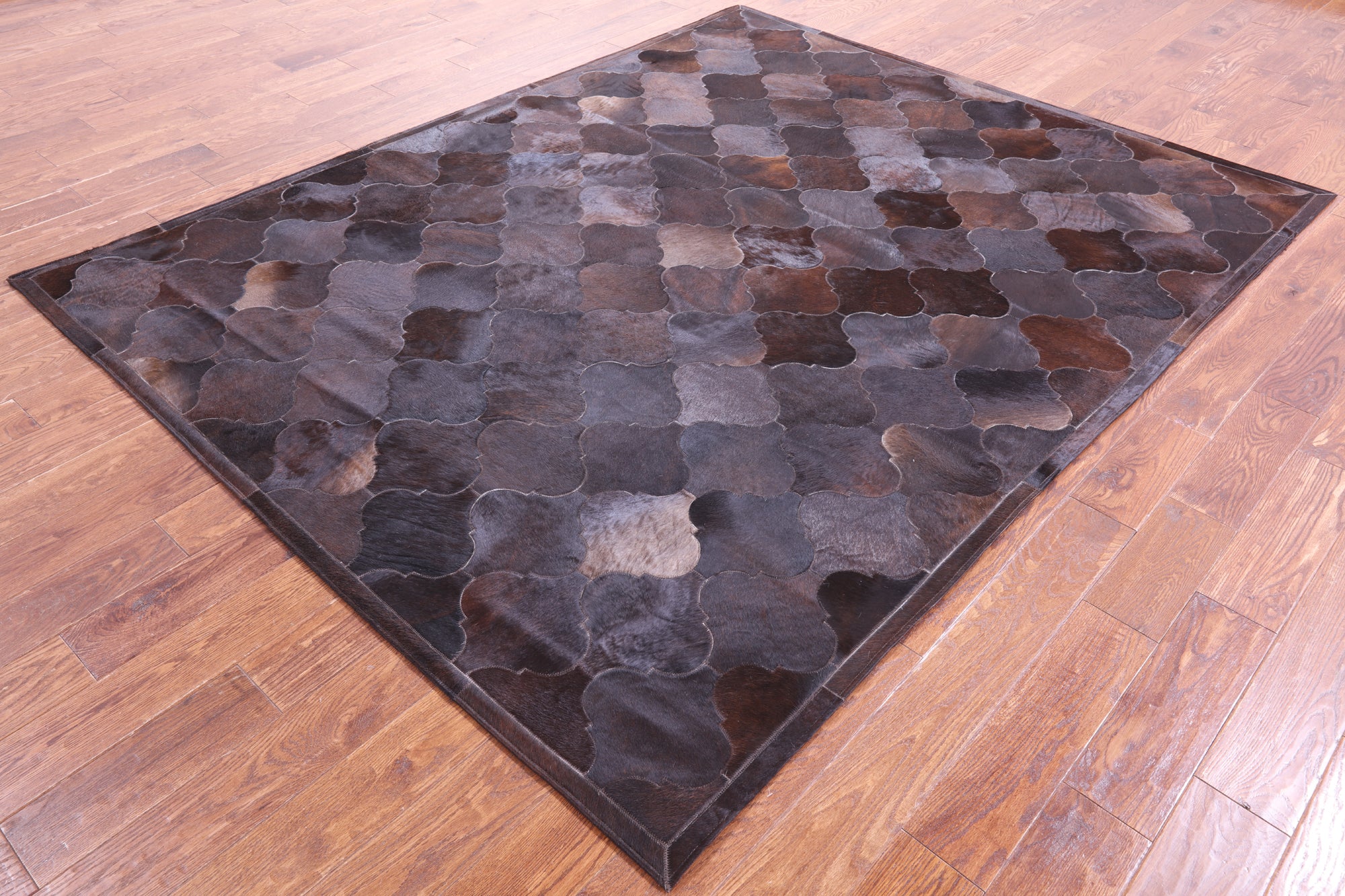 Lantern Tile Brown Natural Cowhide Hand Stitched Patchwork Rug - 6' 8" X 8' 3" - Golden Nile