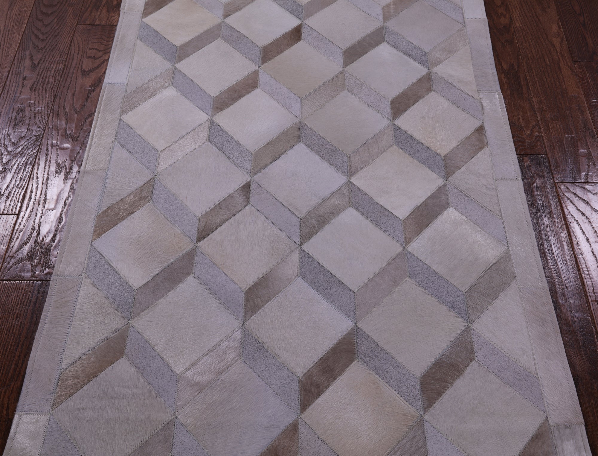 Brown Natural Cowhide Hand Stitched Patchwork Rug - 3' 3" X 5' 0" - Golden Nile