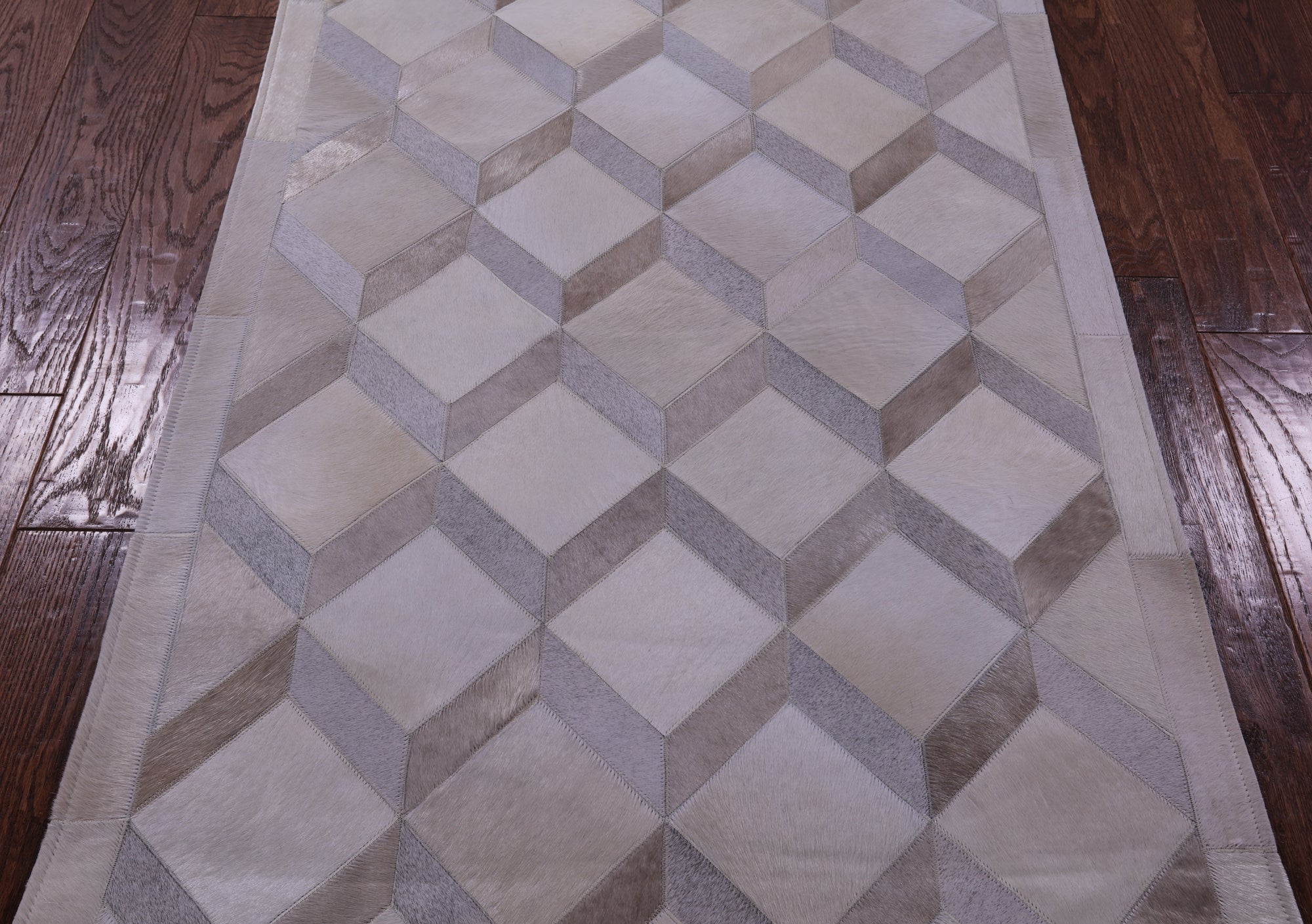 Brown Natural Cowhide Hand Stitched Patchwork Rug - 3' 3" X 5' 0" - Golden Nile
