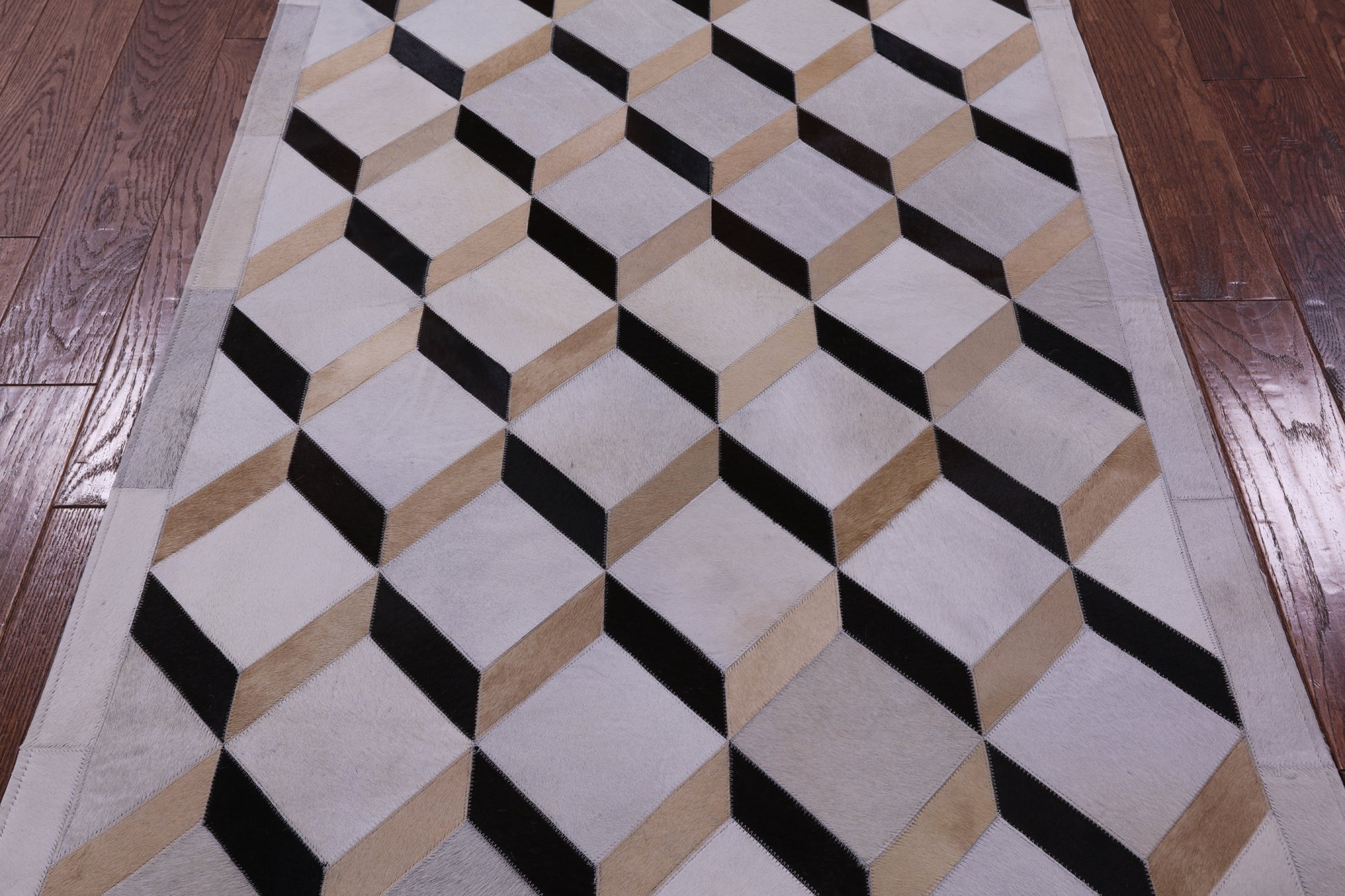 Brown & White Natural Cowhide Hand Stitched Patchwork Rug - 3' 7" X 4' 11" - Golden Nile