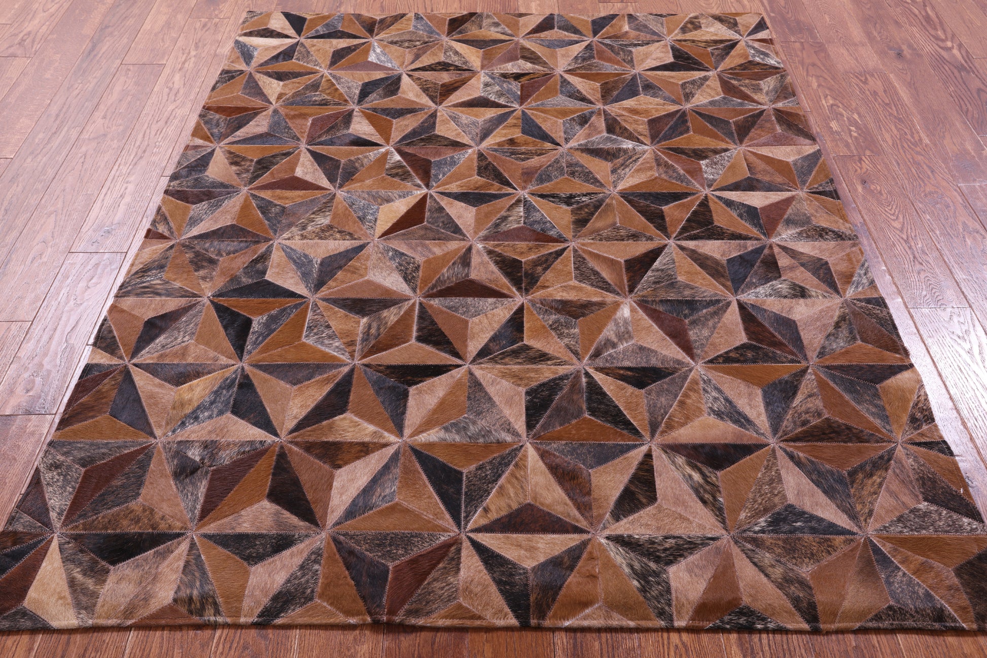 Brindle Brown Natural Cowhide Hand Stitched Patchwork Rug - 5' 3" X 6' 7" - Golden Nile