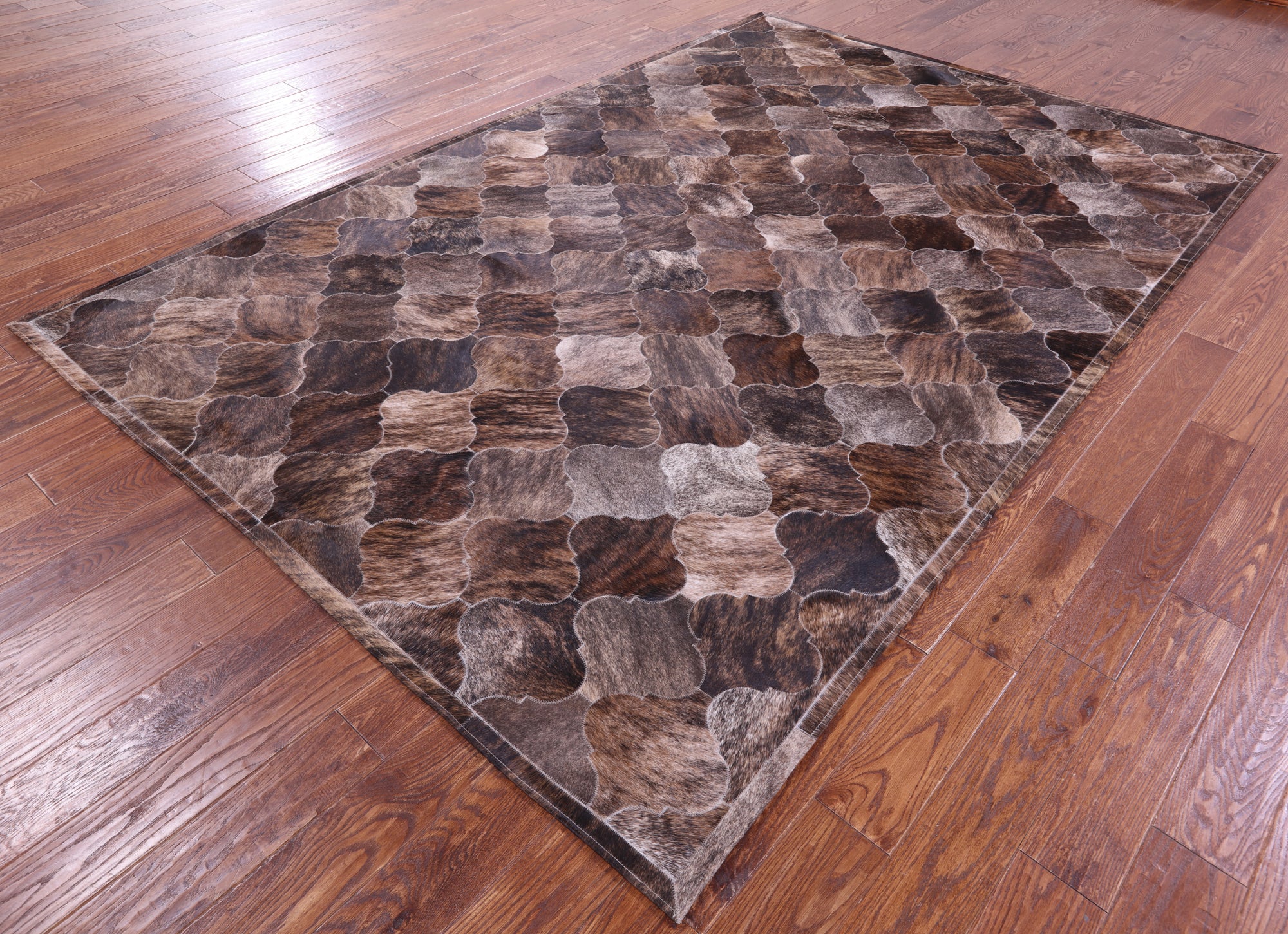 Lantern Tile Brown Brindle Natural Cowhide Hand Stitched Patchwork Rug - 6' 9" X 10' 0" - Golden Nile