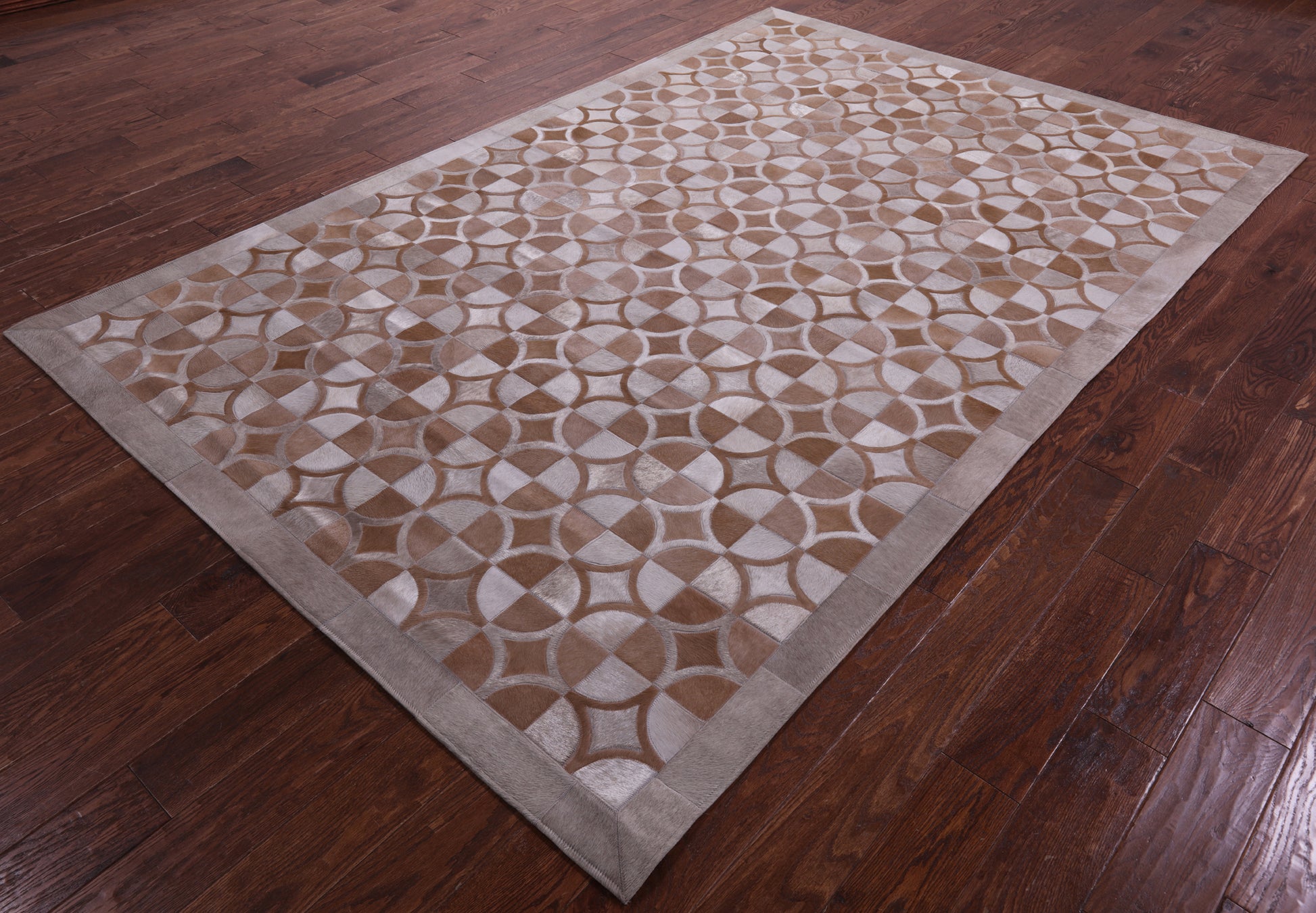Brown Natural Cowhide Hand Stitched Patchwork Rug - 6' 4" X 9' 6" - Golden Nile