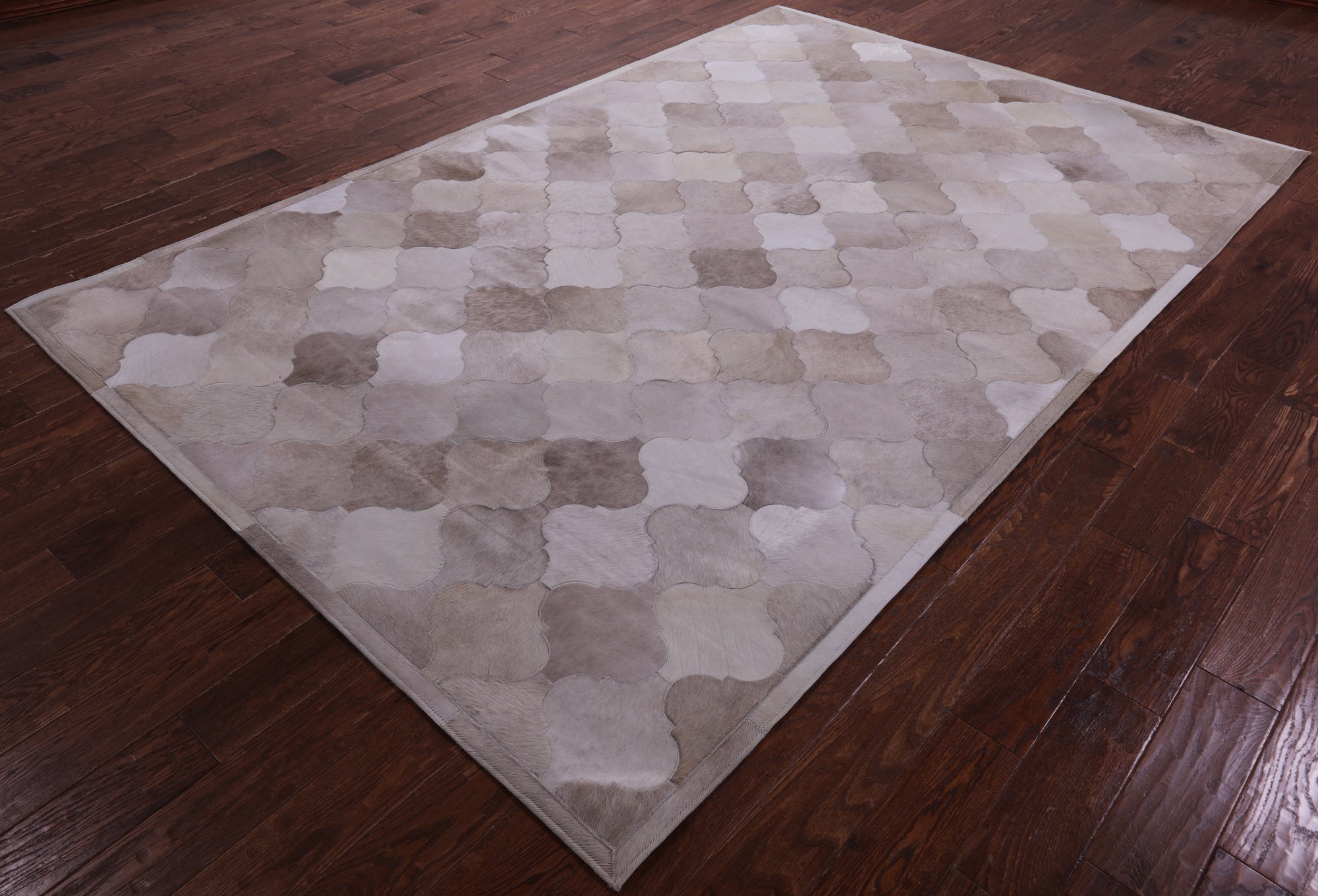 Lantern Tile Brown Natural Cowhide Hand Stitched Patchwork Rug - 6' 8" X 9' 11" - Golden Nile