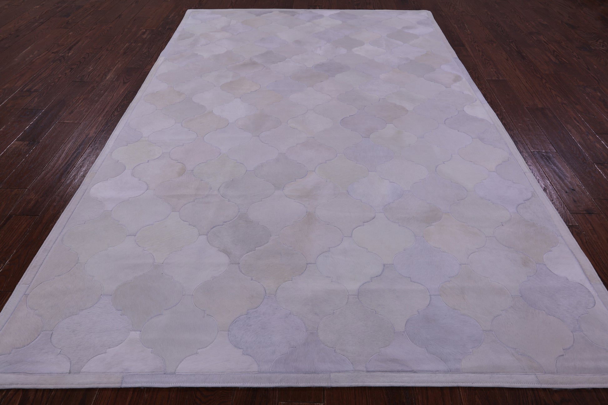 Lantern Tile White Natural Cowhide Hand Stitched Patchwork Rug - 6' 8" X 10' 0" - Golden Nile