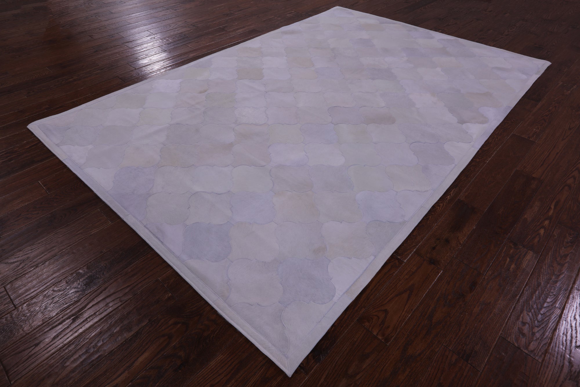 Lantern Tile White Natural Cowhide Hand Stitched Patchwork Rug - 6' 8" X 10' 0" - Golden Nile