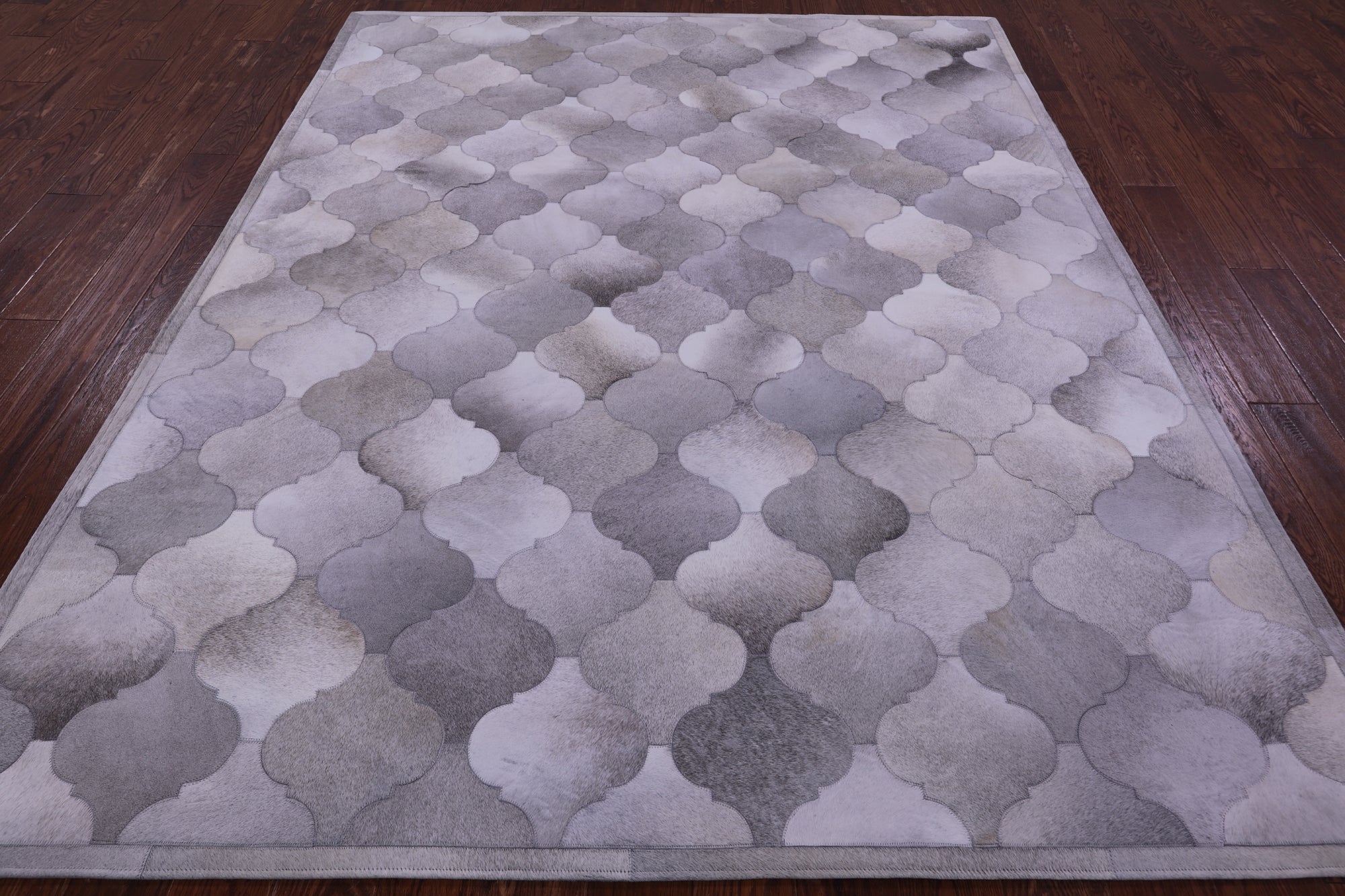 Lantern Tile Grey Natural Cowhide Hand Stitched Patchwork Rug - 6' 7" X 8' 3" - Golden Nile