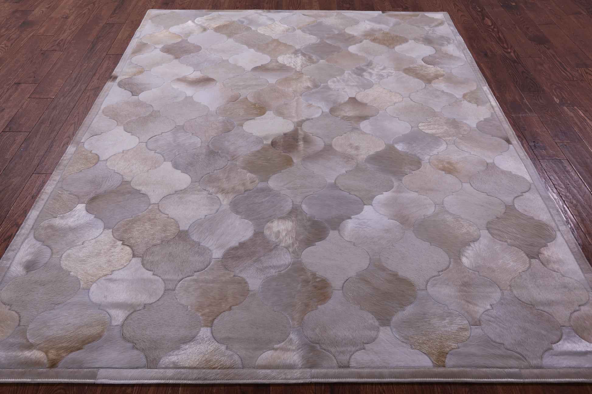 Lantern Tile Taupe Natural Cowhide Hand Stitched Patchwork Rug - 6' 8" X 8' 4" - Golden Nile