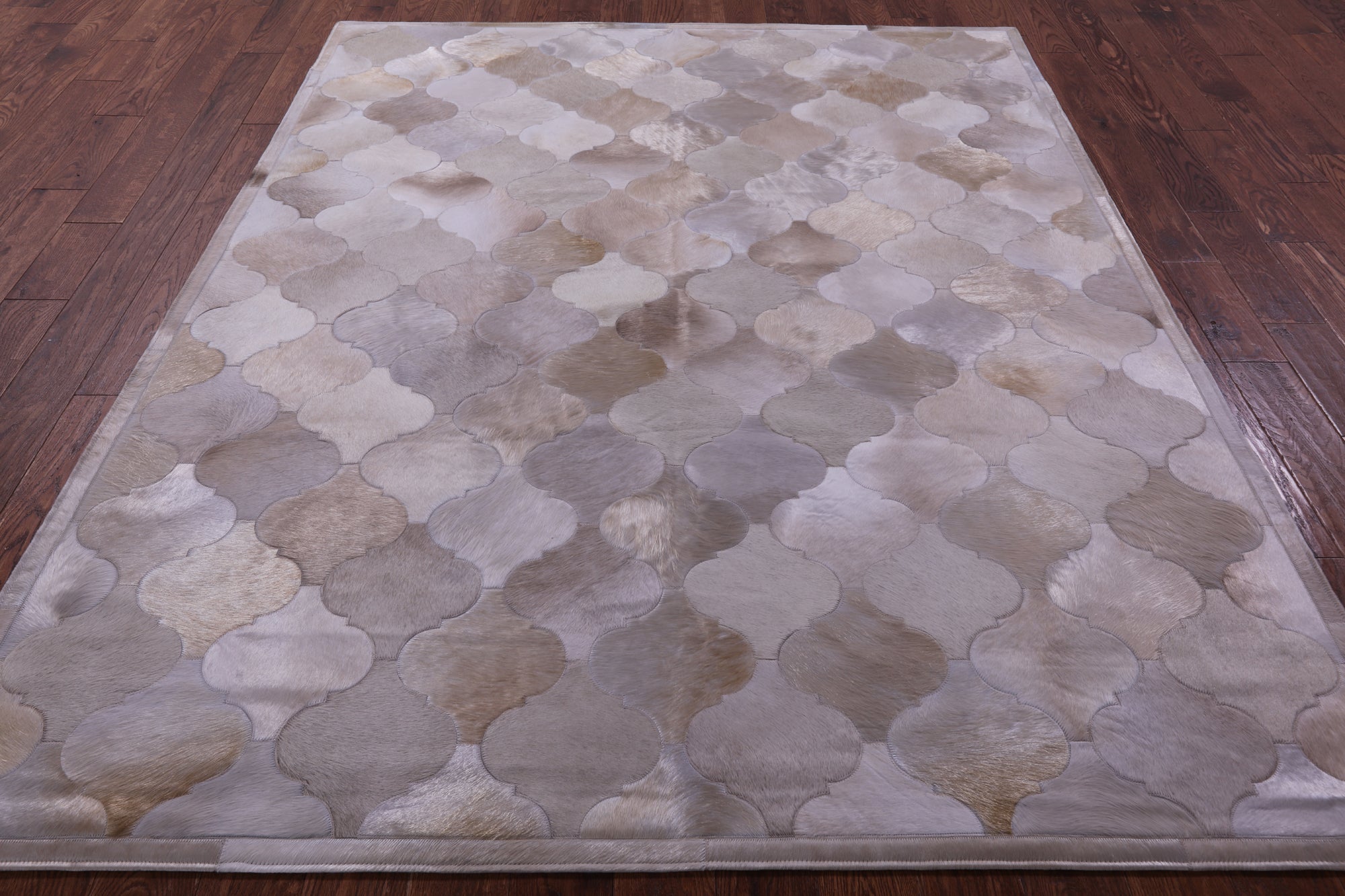 Lantern Tile Taupe Natural Cowhide Hand Stitched Patchwork Rug - 6' 8" X 8' 4" - Golden Nile