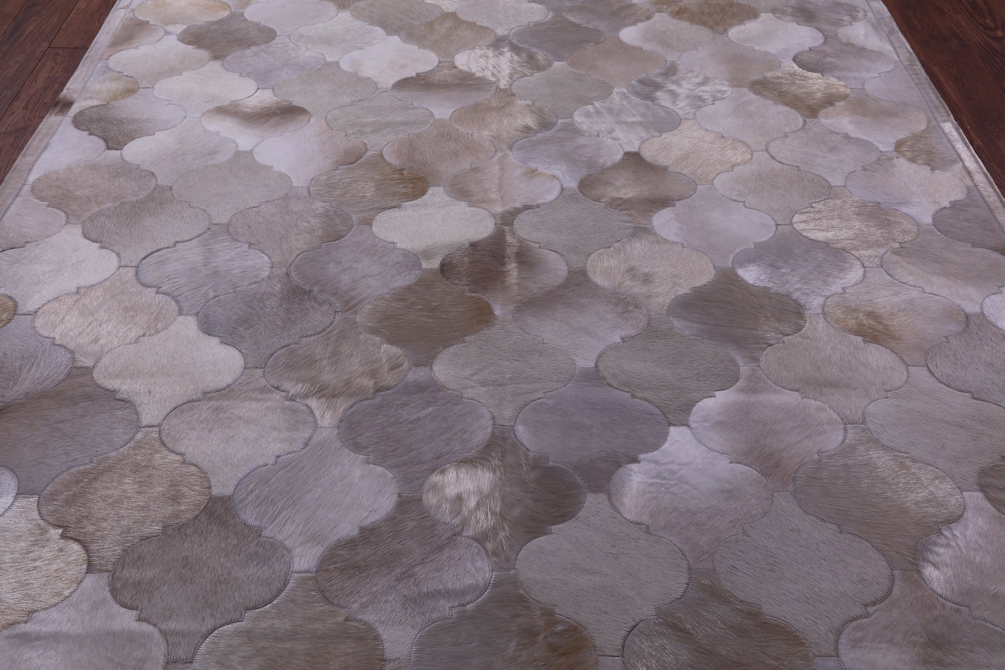 Lantern Tile Taupe Natural Cowhide Hand Stitched Patchwork Rug - 6' 8" X 8' 4" - Golden Nile