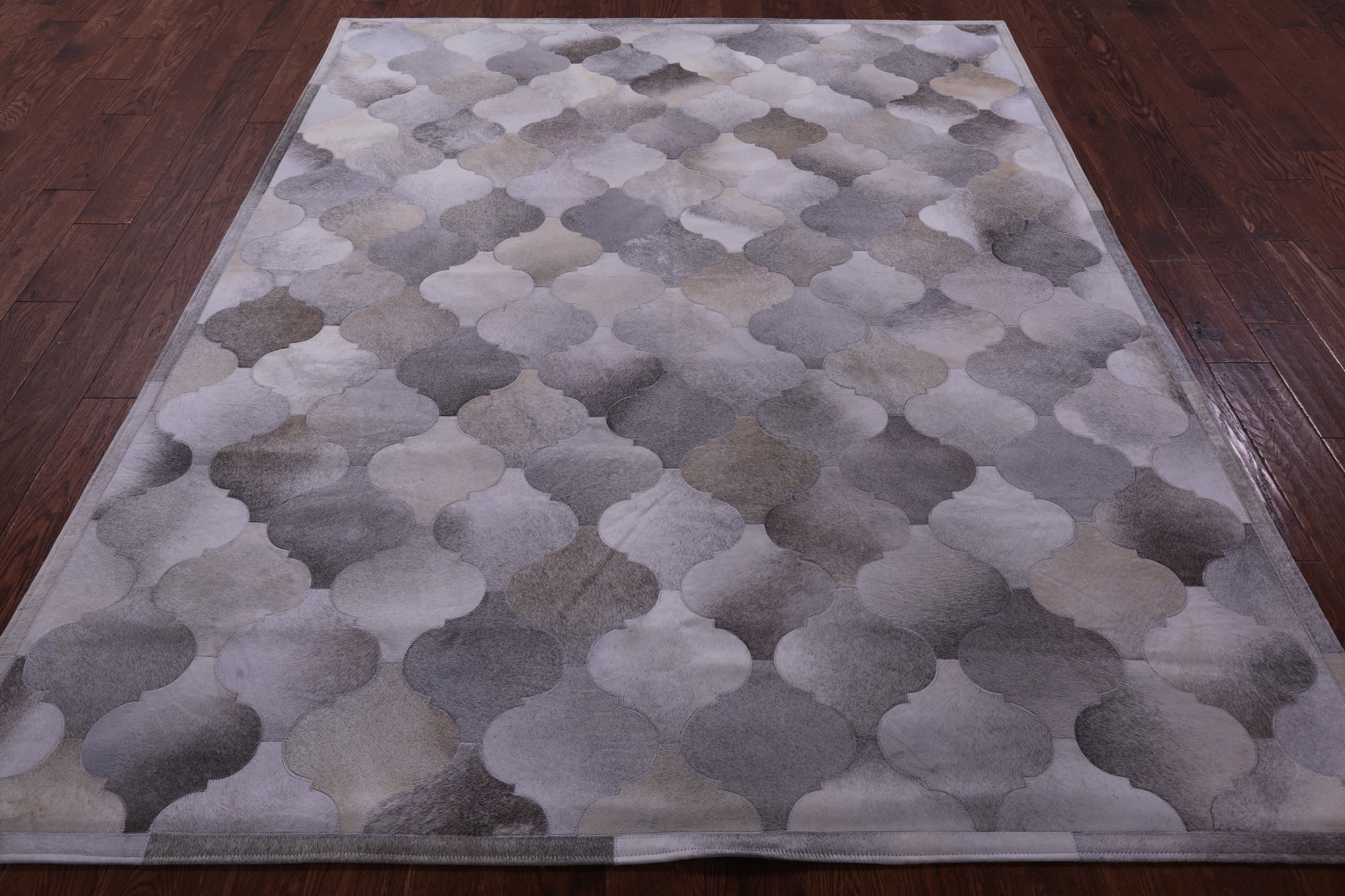 Lantern Tile Grey Natural Cowhide Hand Stitched Patchwork Rug - 6' 8" X 8' 3" - Golden Nile