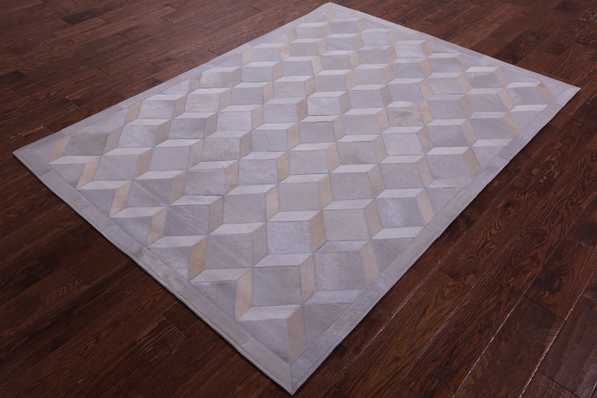 Grey Natural Cowhide Hand Stitched Patchwork Rug - 4' 11" X 6' 8" - Golden Nile