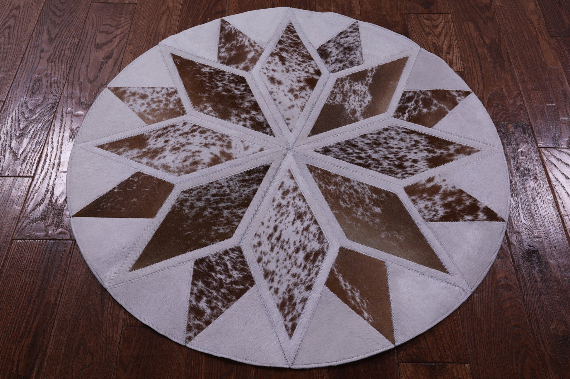 Brown & White Round Star Salt & Pepper Natural Cowhide Hand Stitched Patchwork Rug - 3' 3" X 3' 3" - Golden Nile