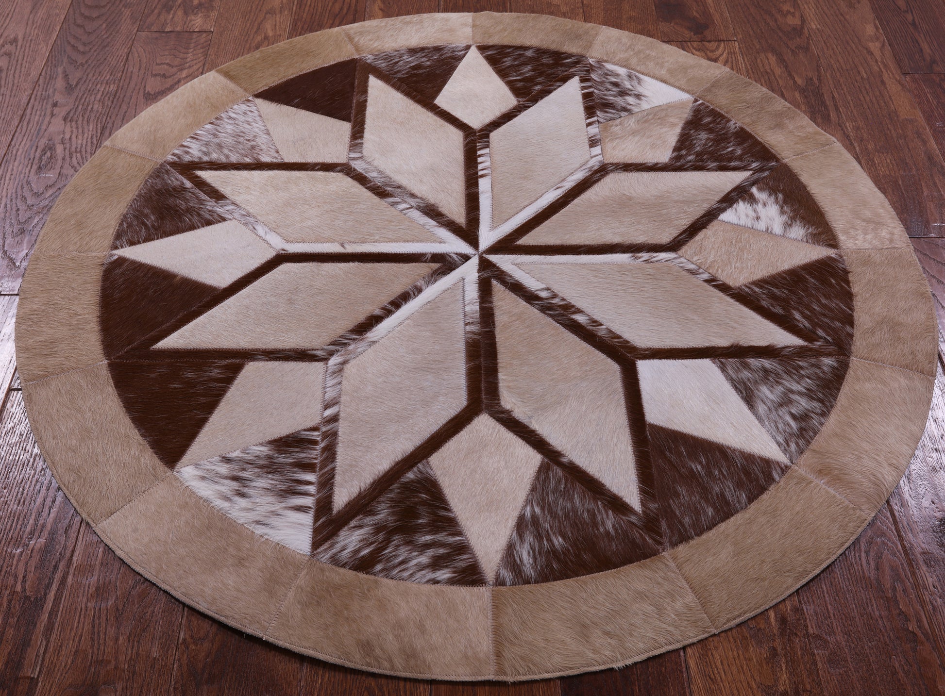 Brown Round Star Natural Cowhide Hand Stitched Patchwork Rug - 4' 0" X 4' 0" - Golden Nile