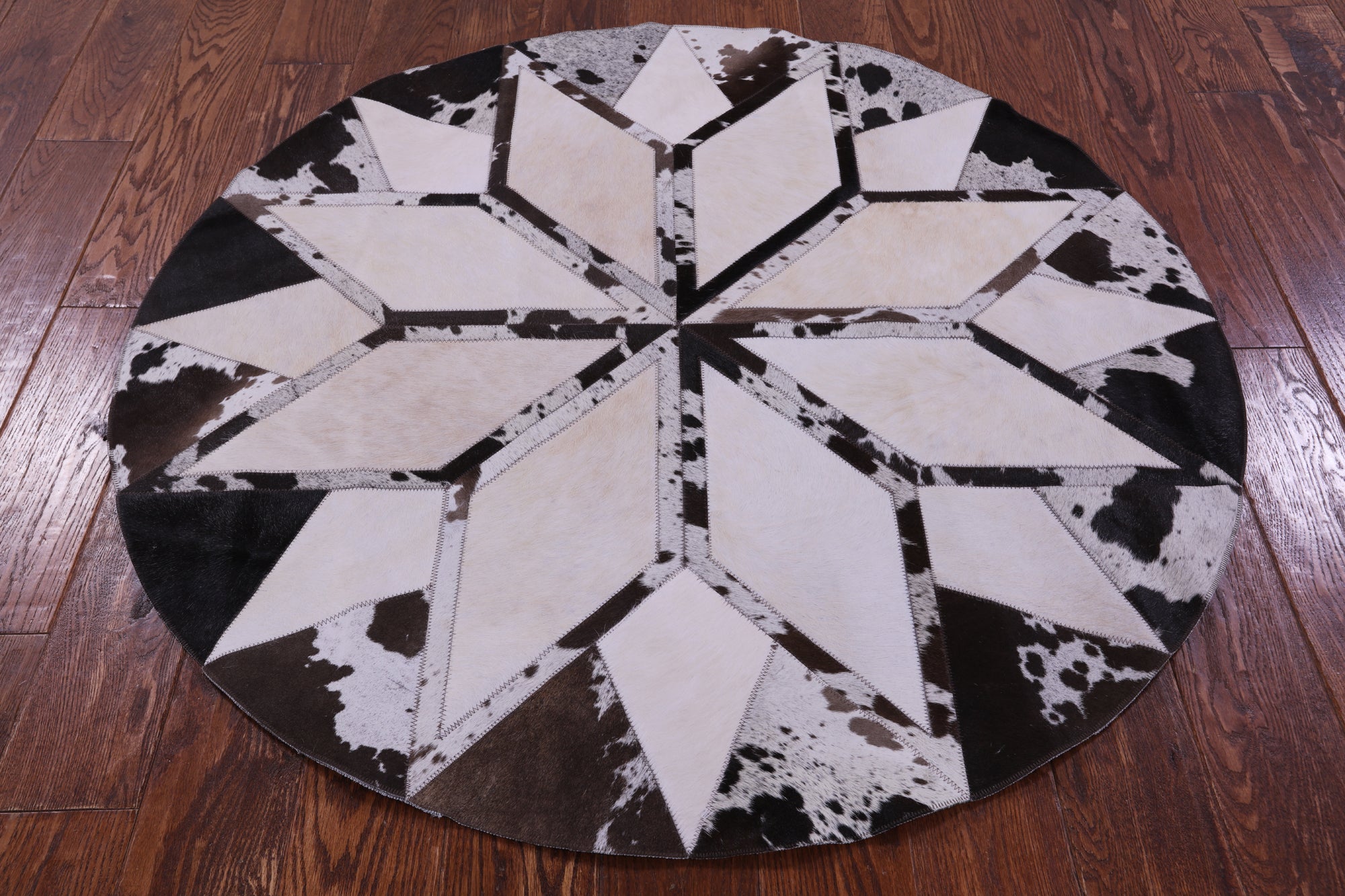 Brown & White Round Star Natural Cowhide Hand Stitched Patchwork Rug - 4' 0" X 4' 0" - Golden Nile