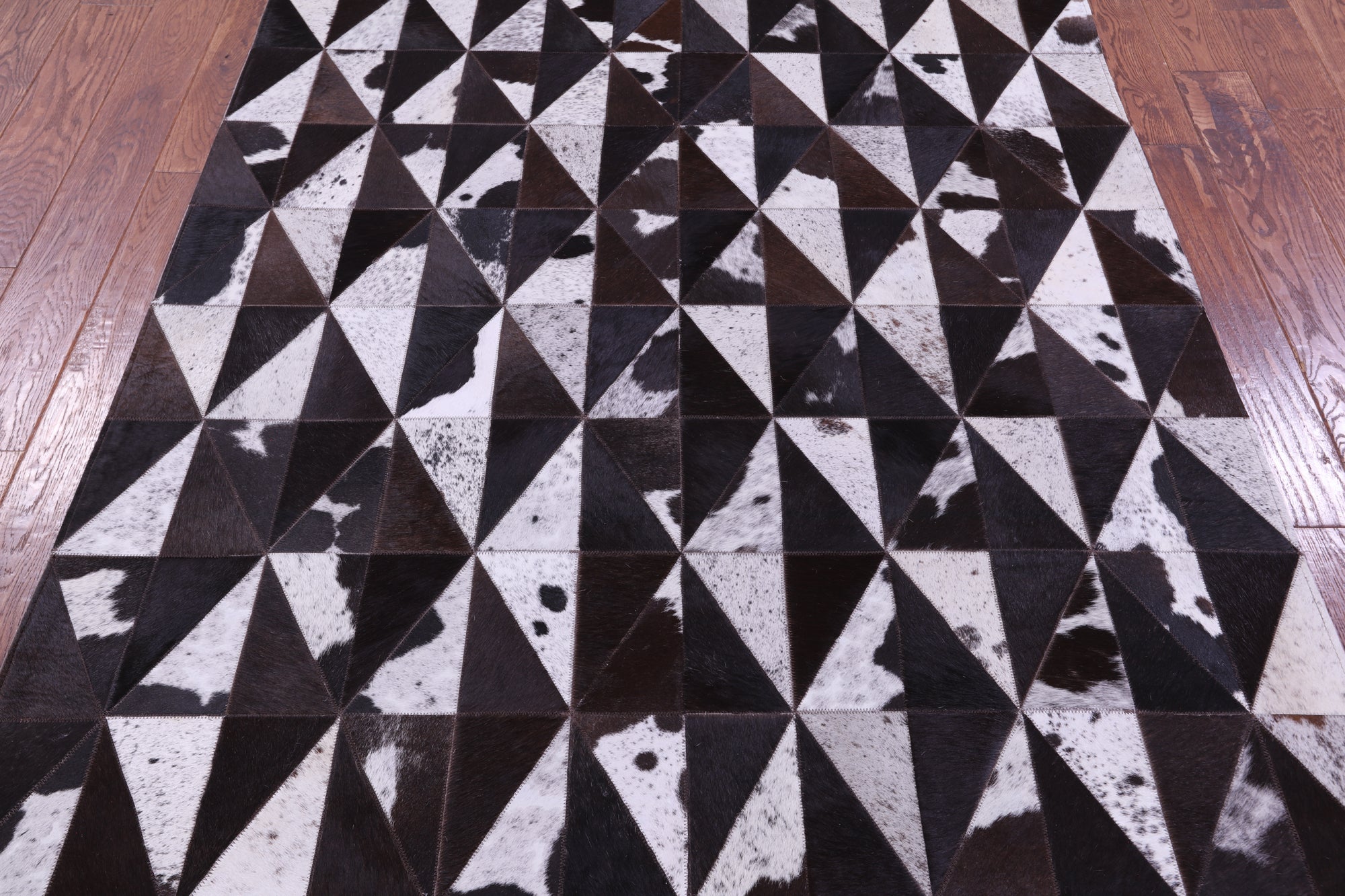 Brown Salt & Pepper Natural Cowhide Hand Stitched Patchwork Rug - 5' 0" X 6' 5"