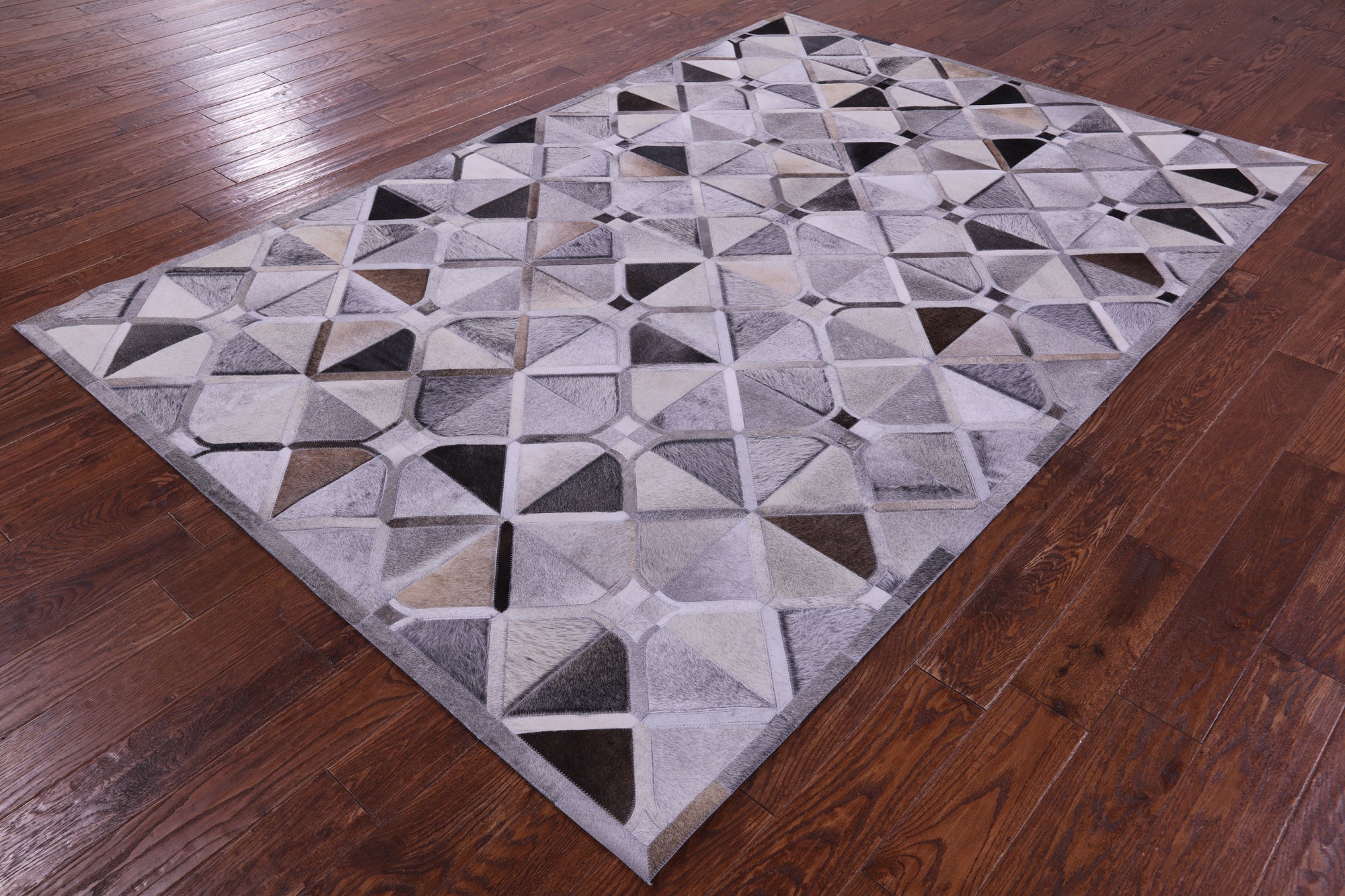 Grey Natural Cowhide Hand Stitched Patchwork Rug - 6' 0" X 9' 0"