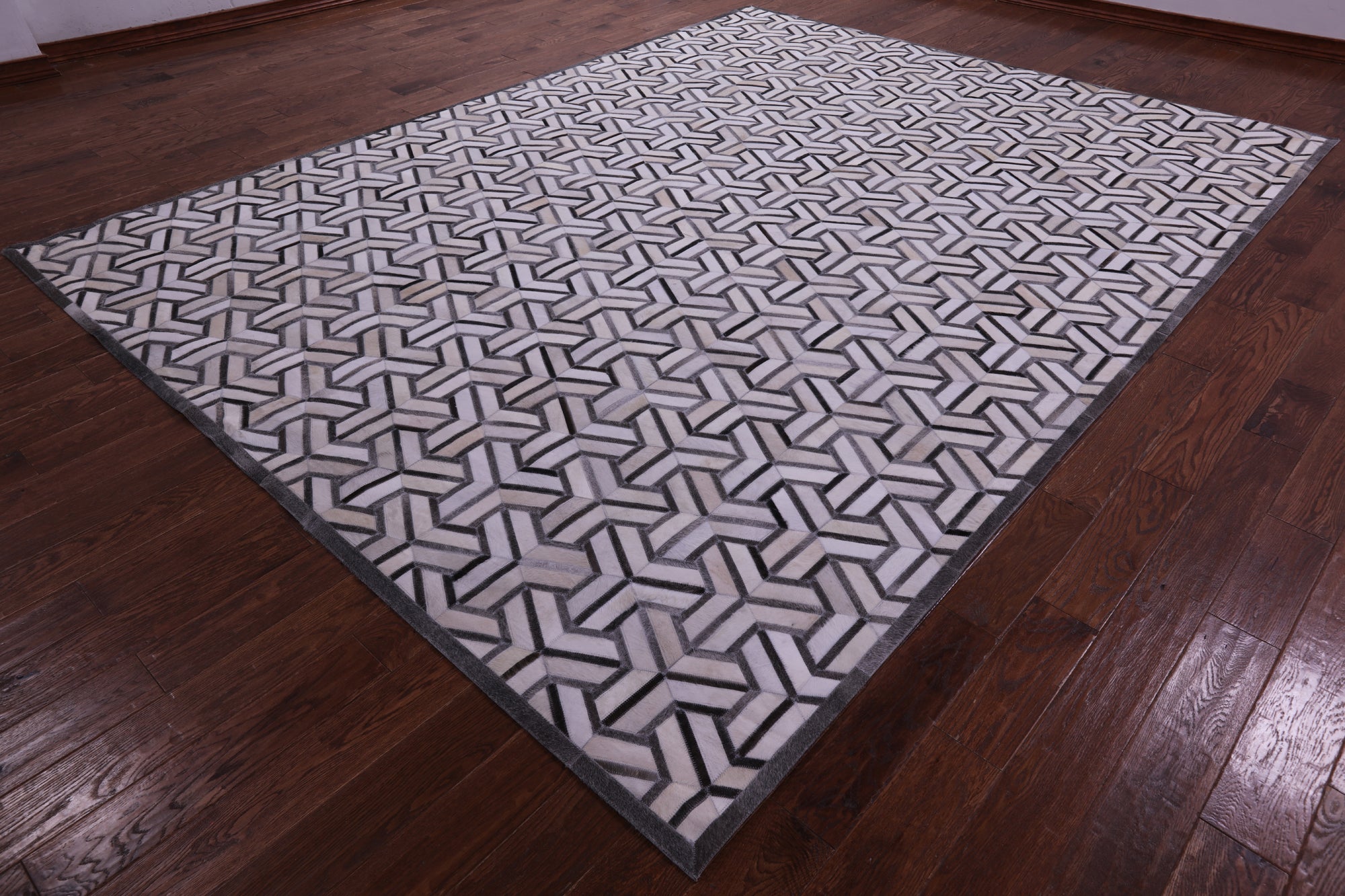Grey & White Natural Cowhide Hand Stitched Patchwork Rug - 9' 0" X 12' 0"