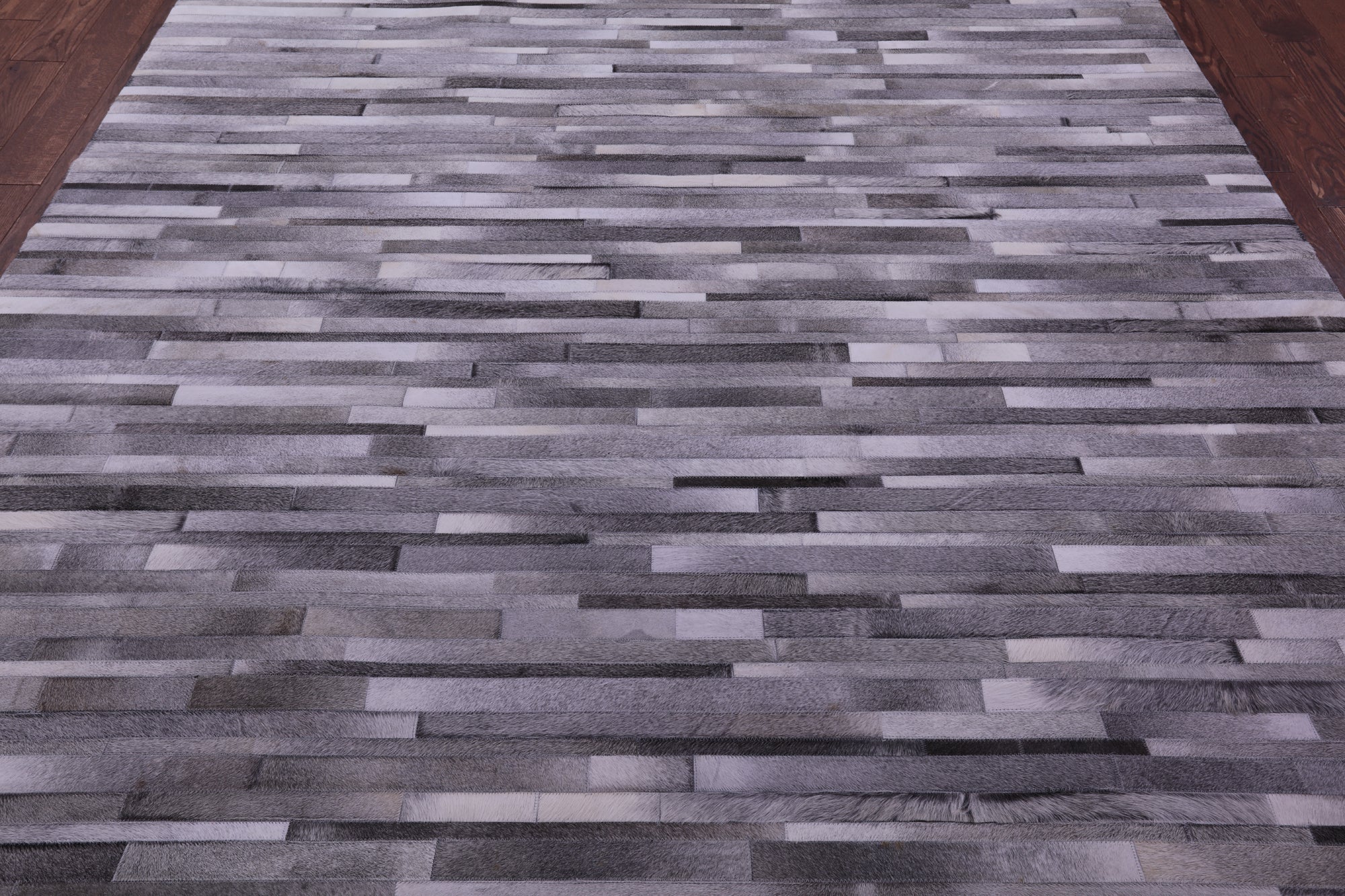 Grey Brickwork Natural Cowhide Hand Stitched Patchwork Rug - 8' 0" X 10' 0"