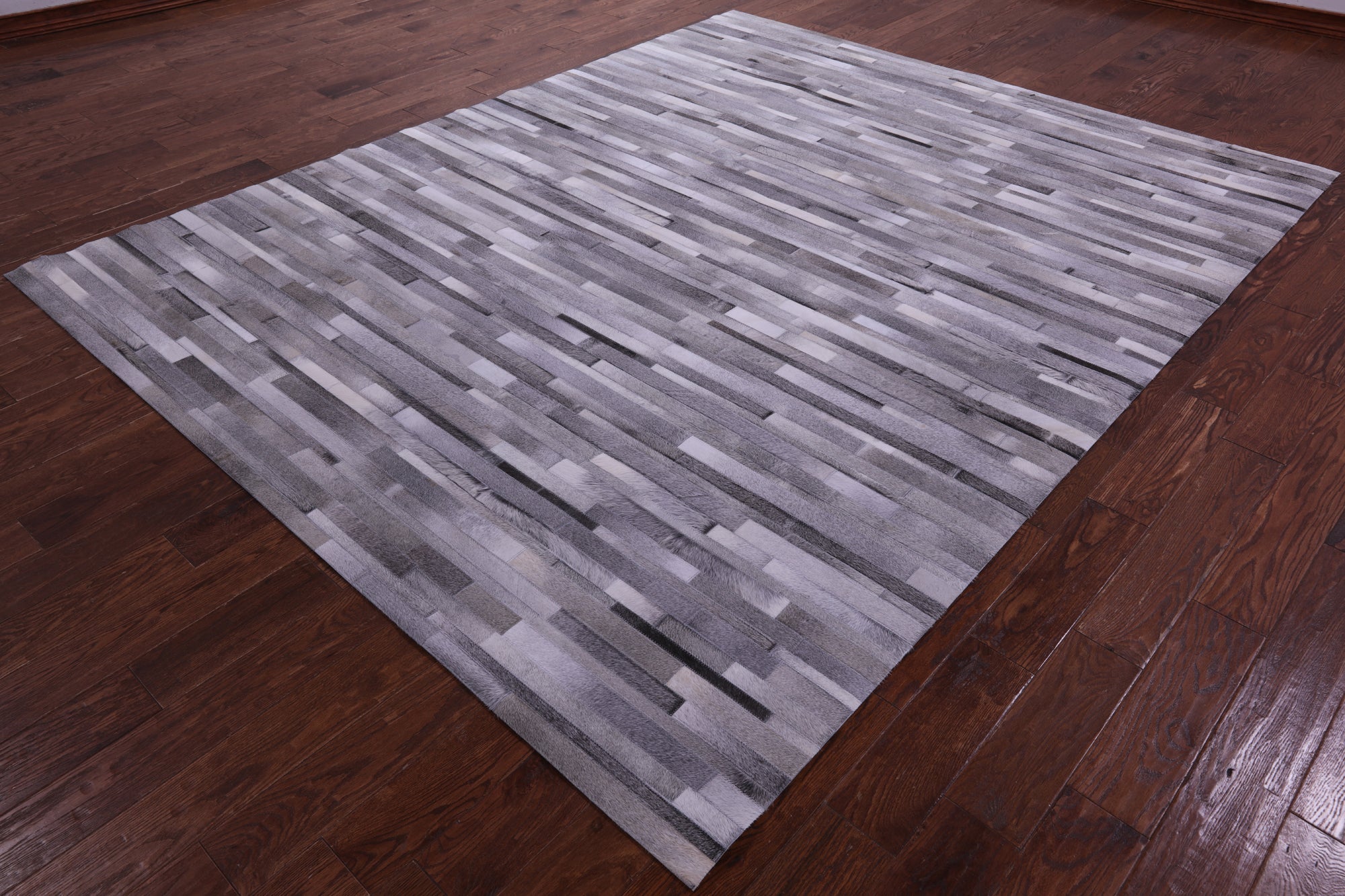 Grey Brickwork Natural Cowhide Hand Stitched Patchwork Rug - 8' 0" X 10' 0"