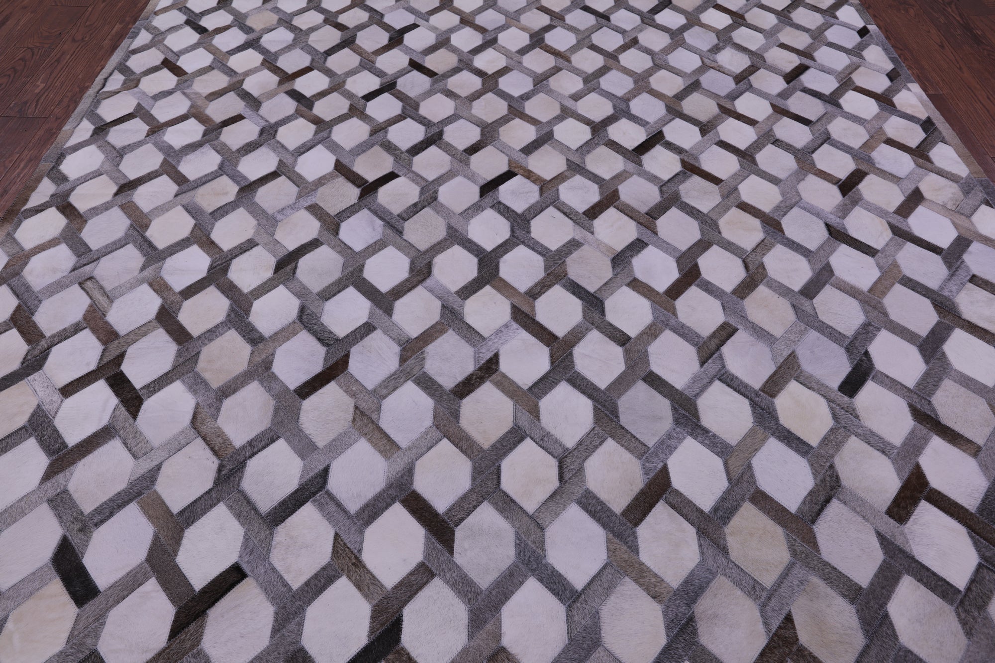 Grey & White Natural Cowhide Hand Stitched Patchwork Rug - 8' 0" X 10' 0"