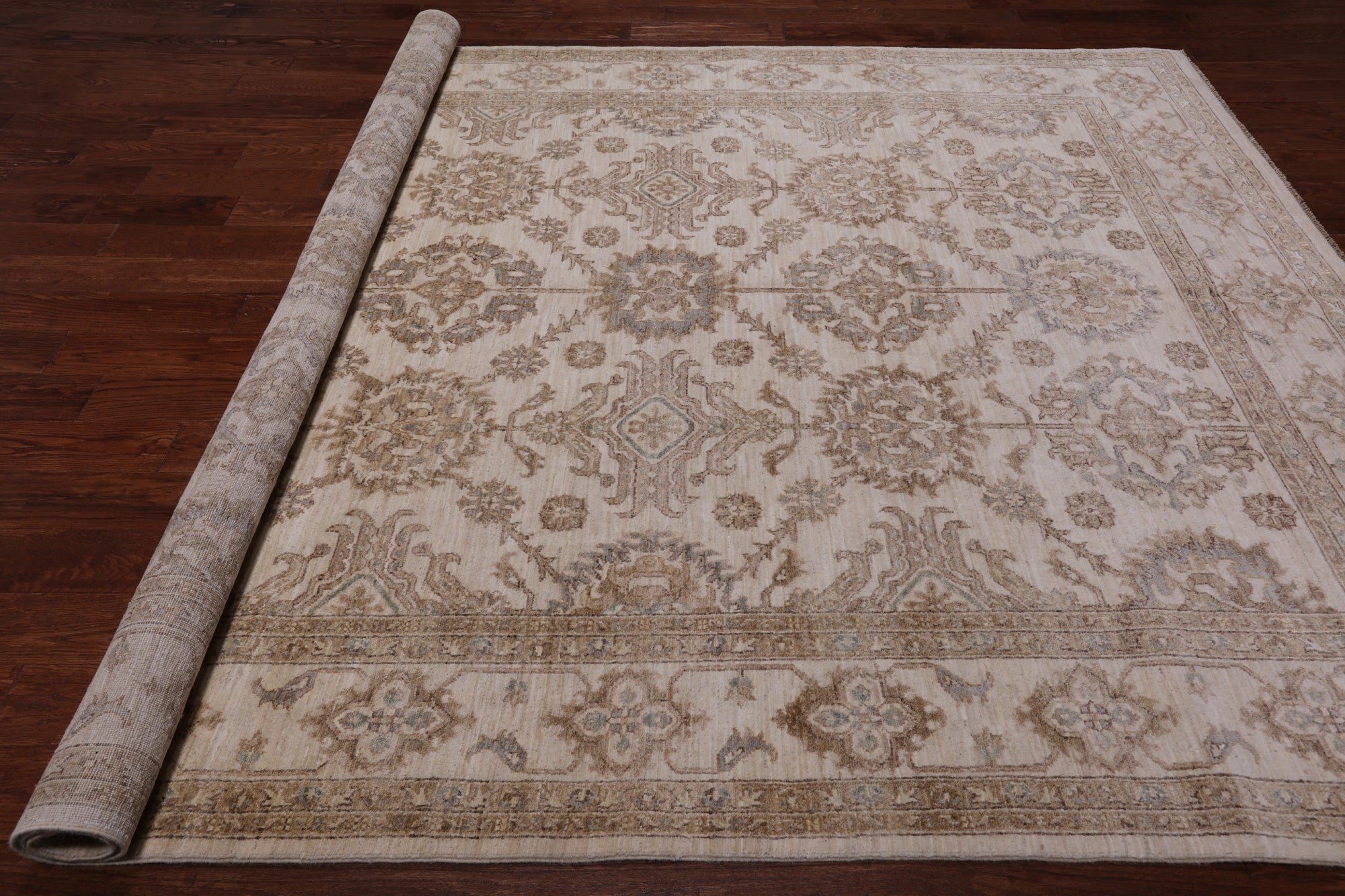Ivory Peshawar Hand Knotted Rug - 7' 10" X 10' 1"