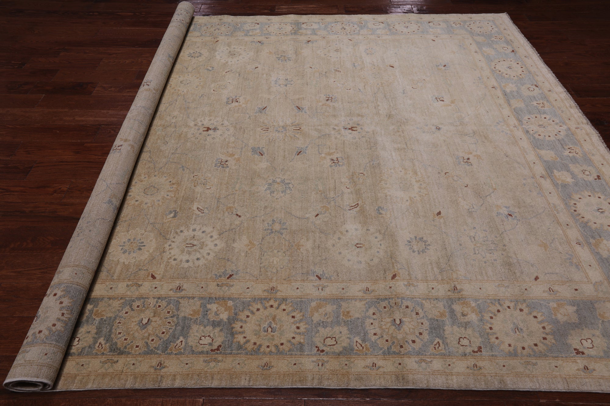 Peshawar Handmade Wool Rug - 8' 2" X 9' 10"