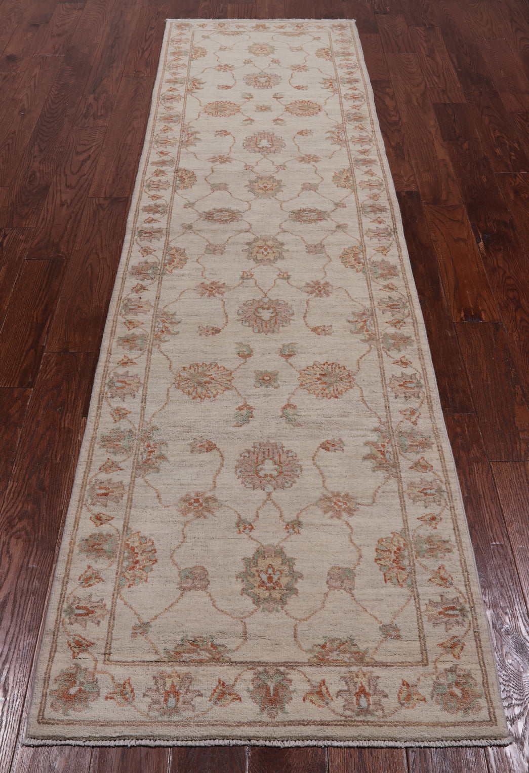 Ivory Peshawar Hand Knotted Wool Runner Rug - 2' 7" X 9' 10"