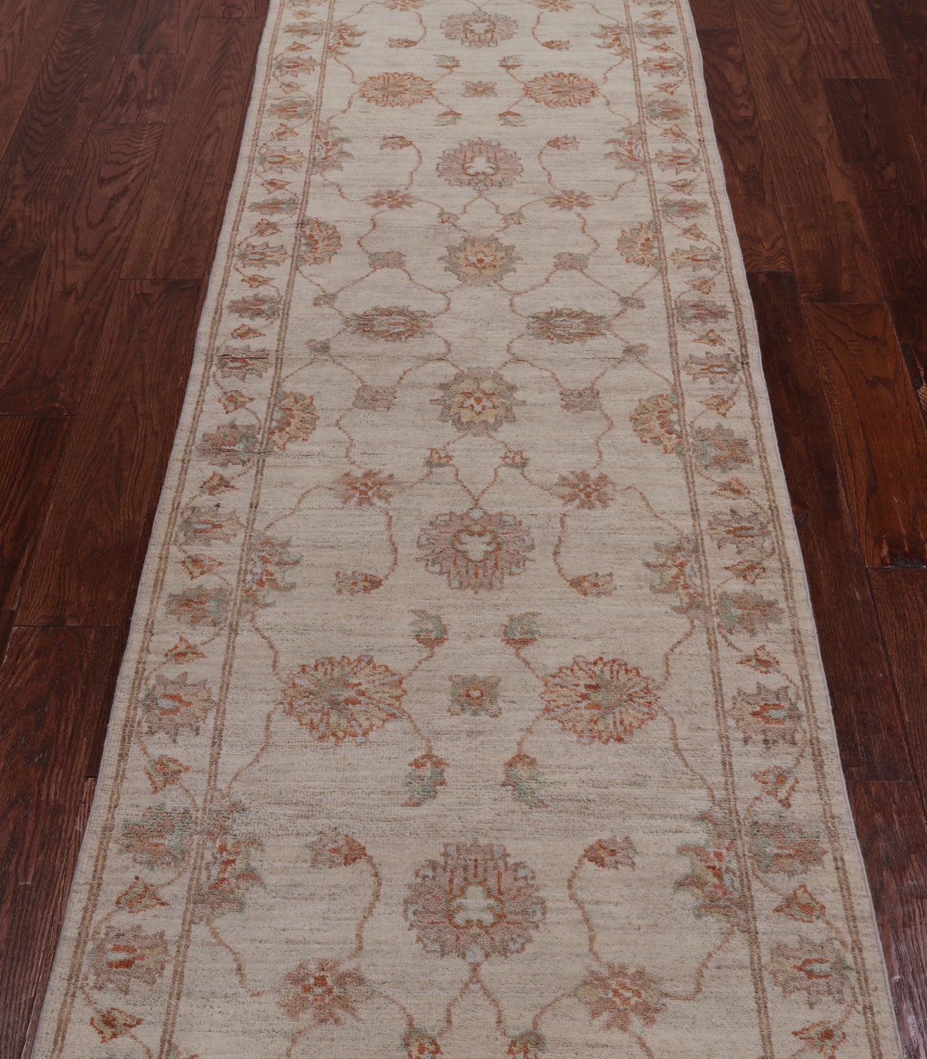 Ivory Peshawar Hand Knotted Wool Runner Rug - 2' 7" X 9' 10"