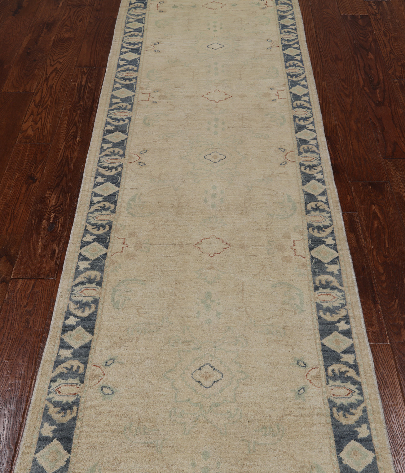 Ivory Peshawar Hand Knotted Runner Rug - 2' 8" X 9' 6"