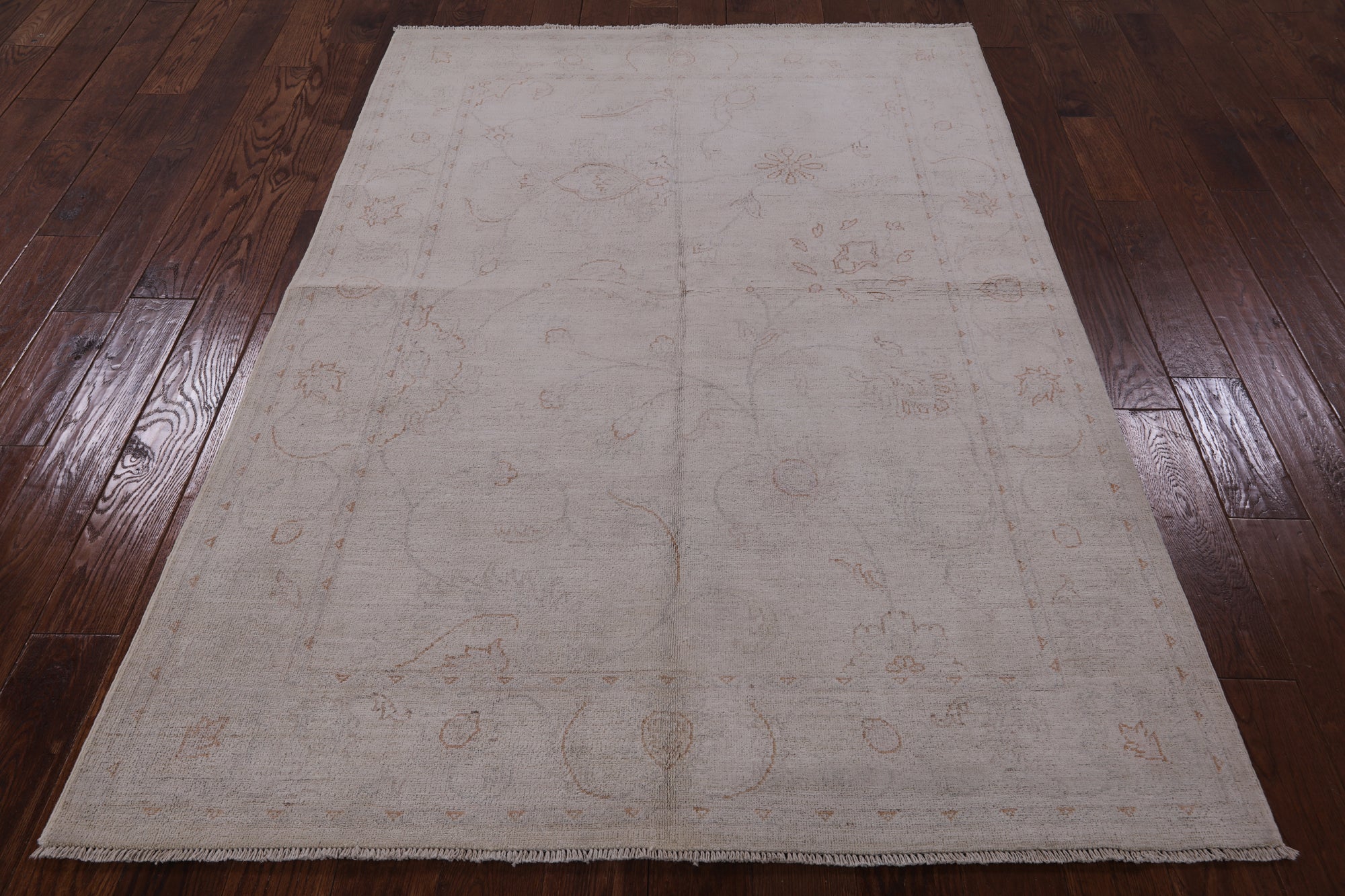 Ivory Peshawar White Wash Hand Knotted Rug - 4' 11" X 6' 11" - Golden Nile