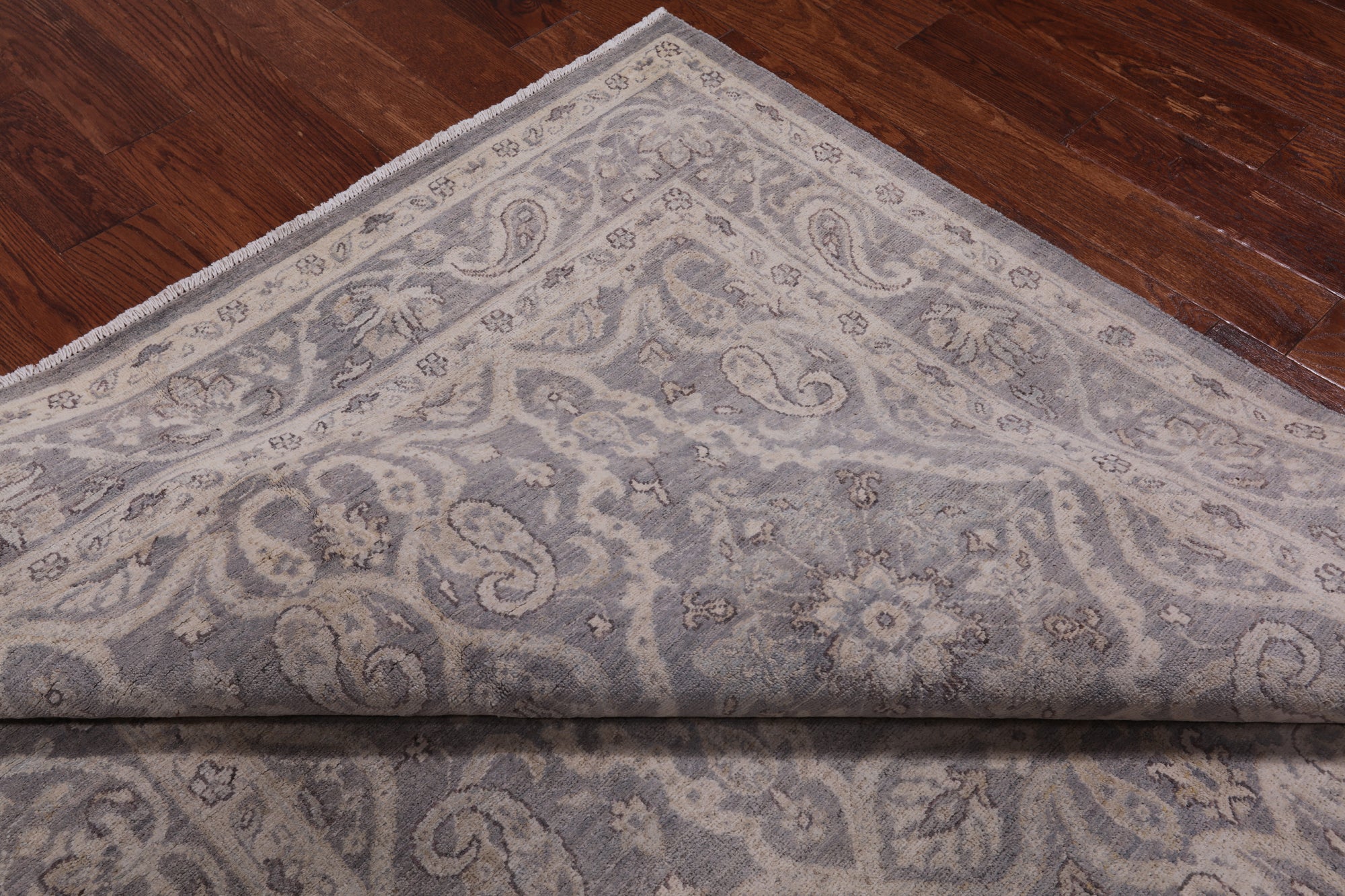 Grey Persian White Wash Wool Area Rug - 5' 10" X 9' 3"