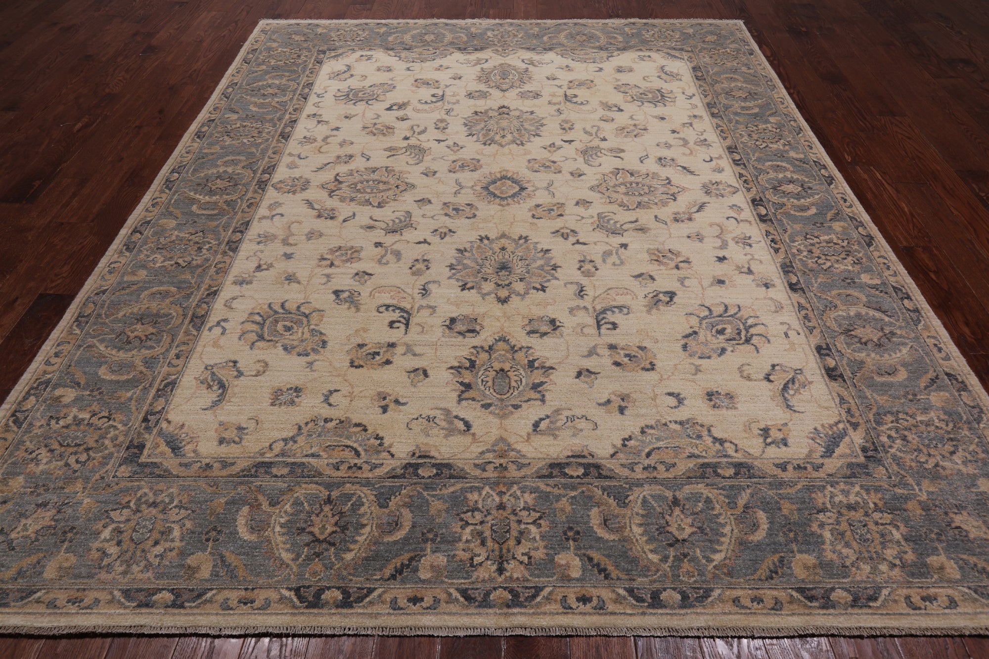 Ivory Peshawar Handmade Wool Rug - 8' 4" X 9' 10"