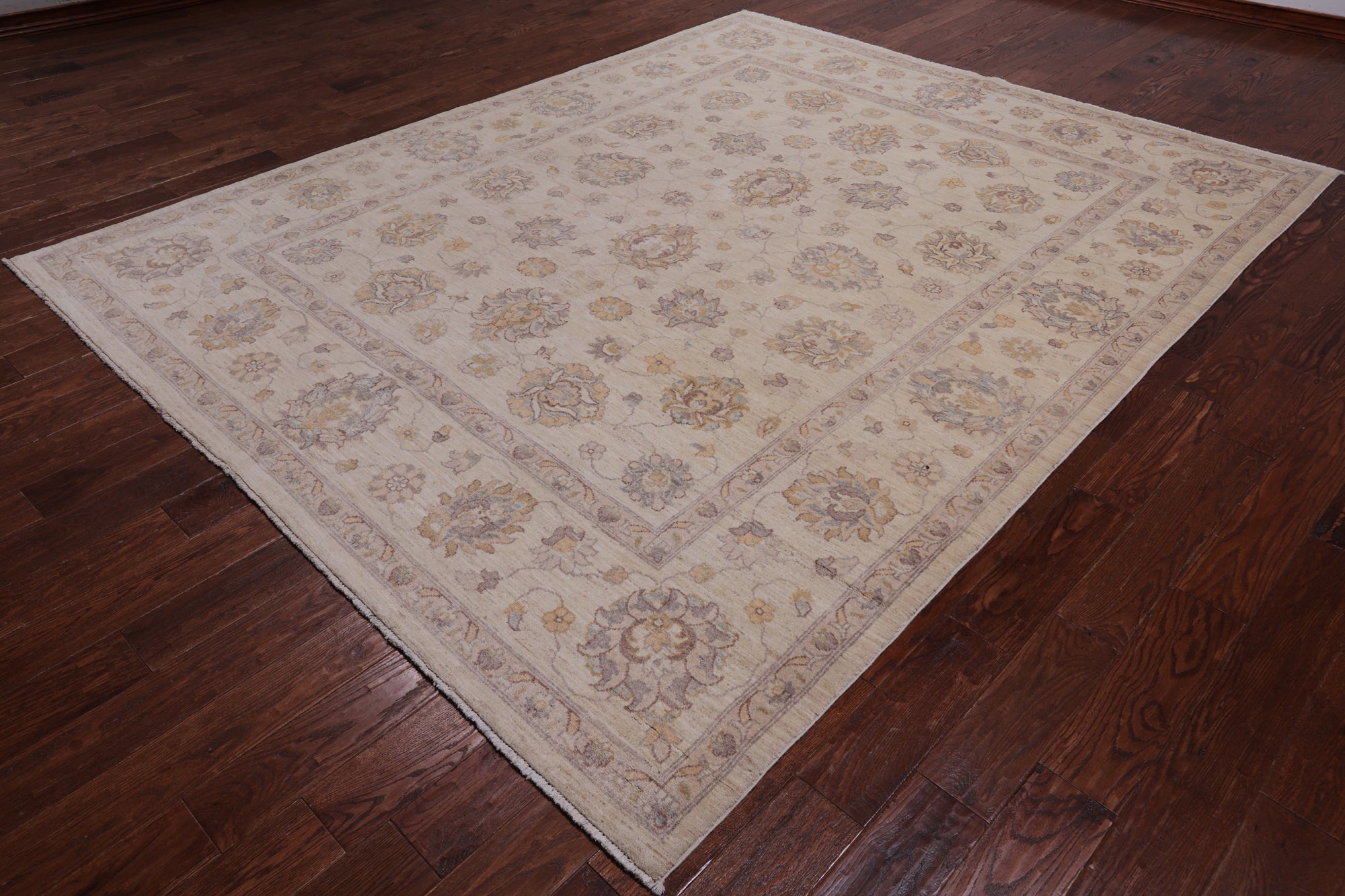 Ivory Peshawar Washed Out Handmade Wool Rug - 8' 2" X 10' 1"