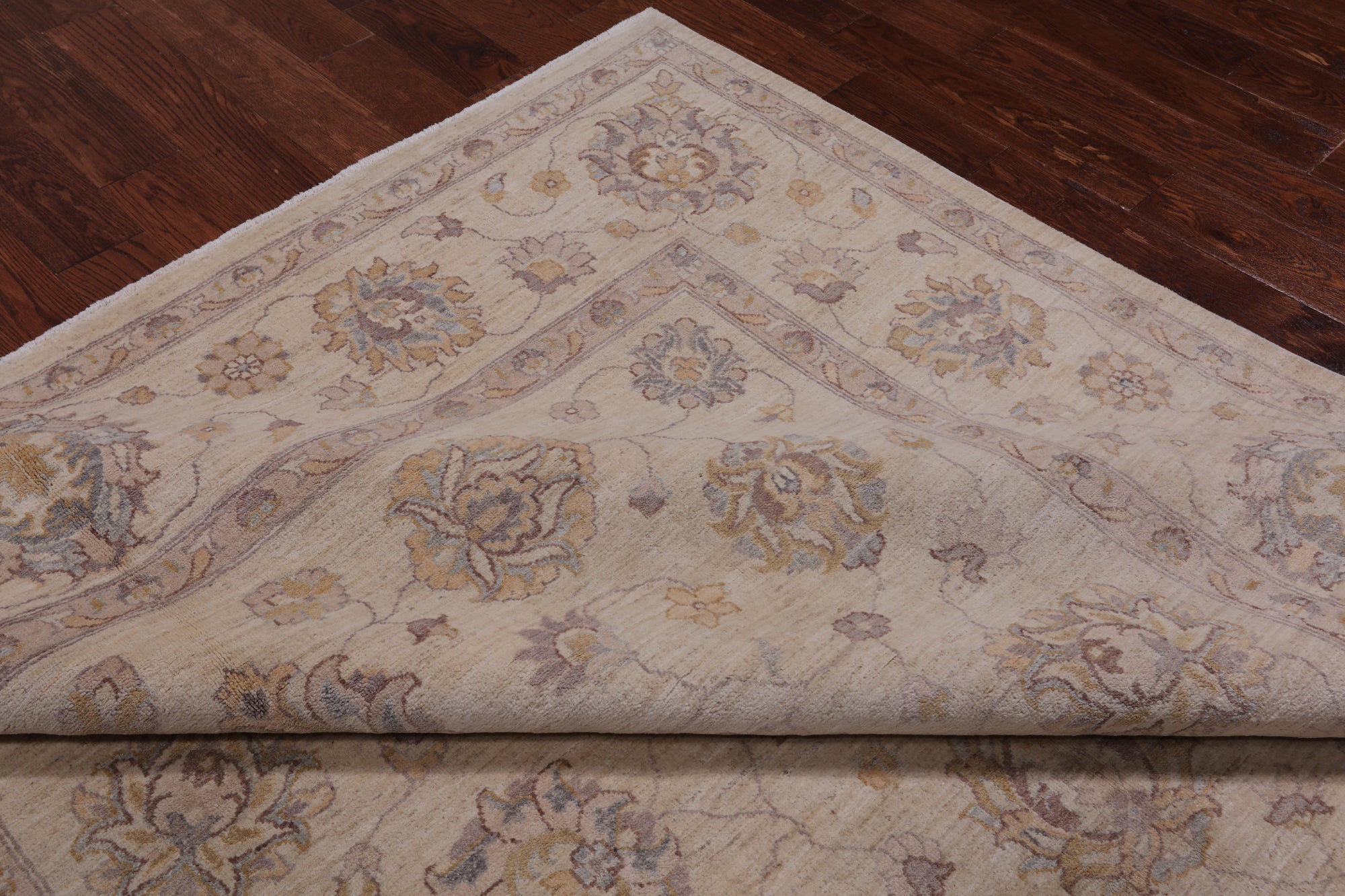 Ivory Peshawar Washed Out Handmade Wool Rug - 8' 2" X 10' 1"