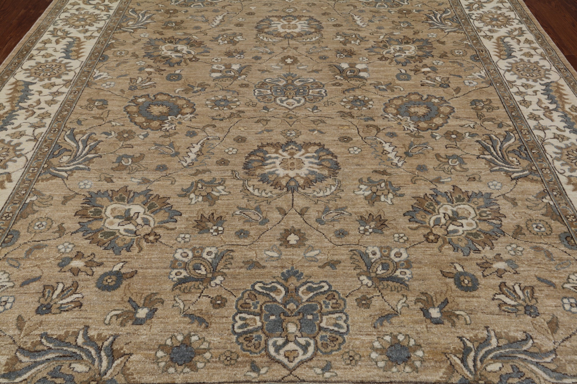 Peshawar Hand Knotted Wool Rug - 8' 0" X 9' 7"