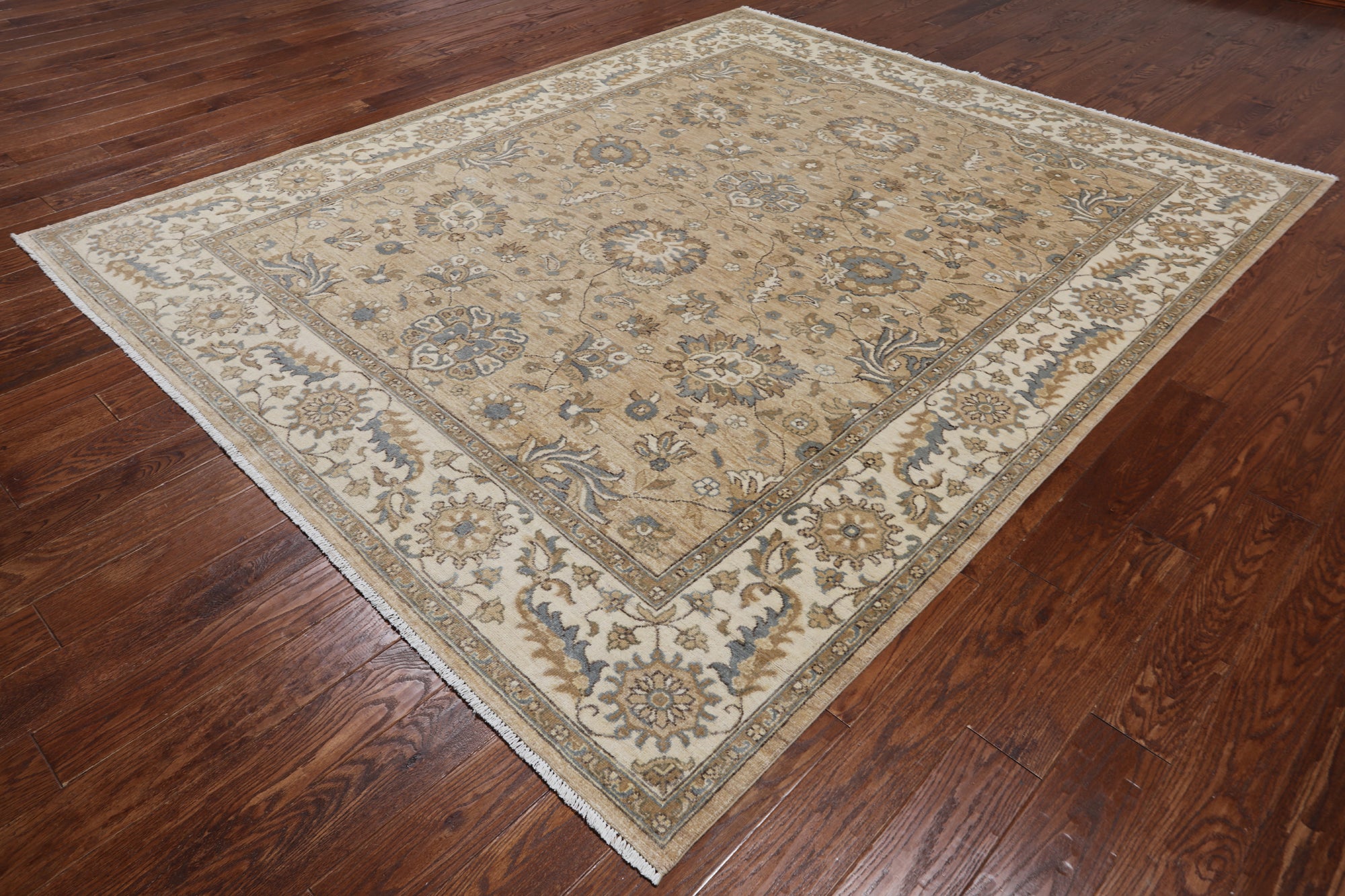 Peshawar Hand Knotted Wool Rug - 8' 0" X 9' 7"